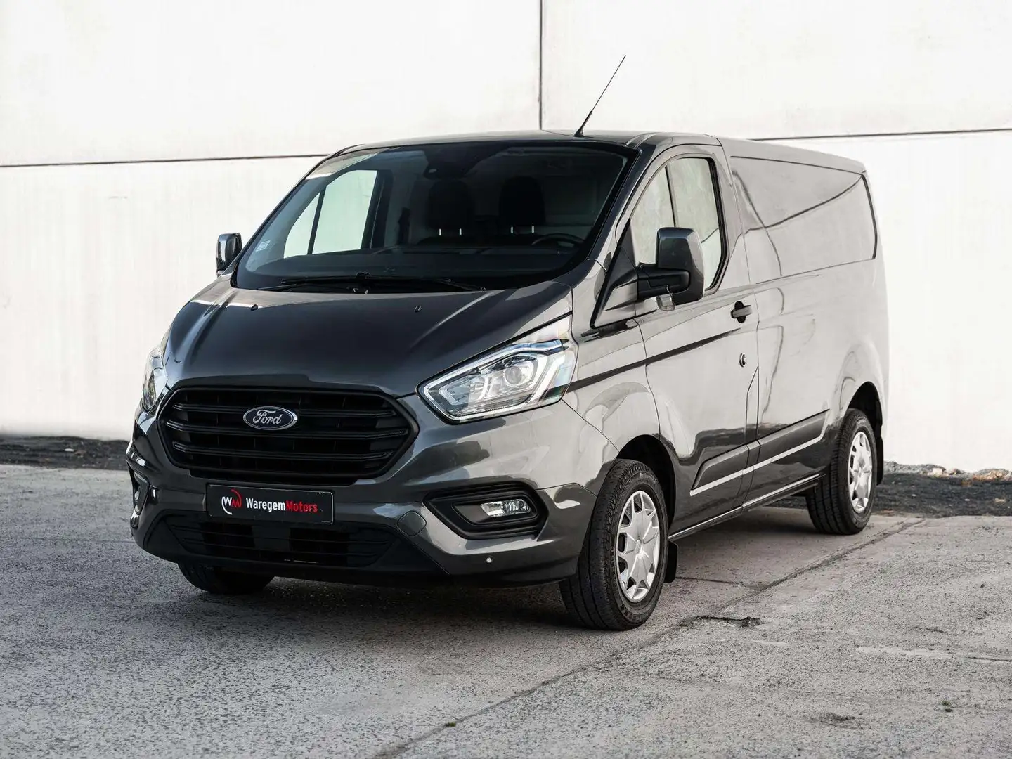 Ford Transit Custom L2H1 Like New ** 43350 km ** Gris - 1