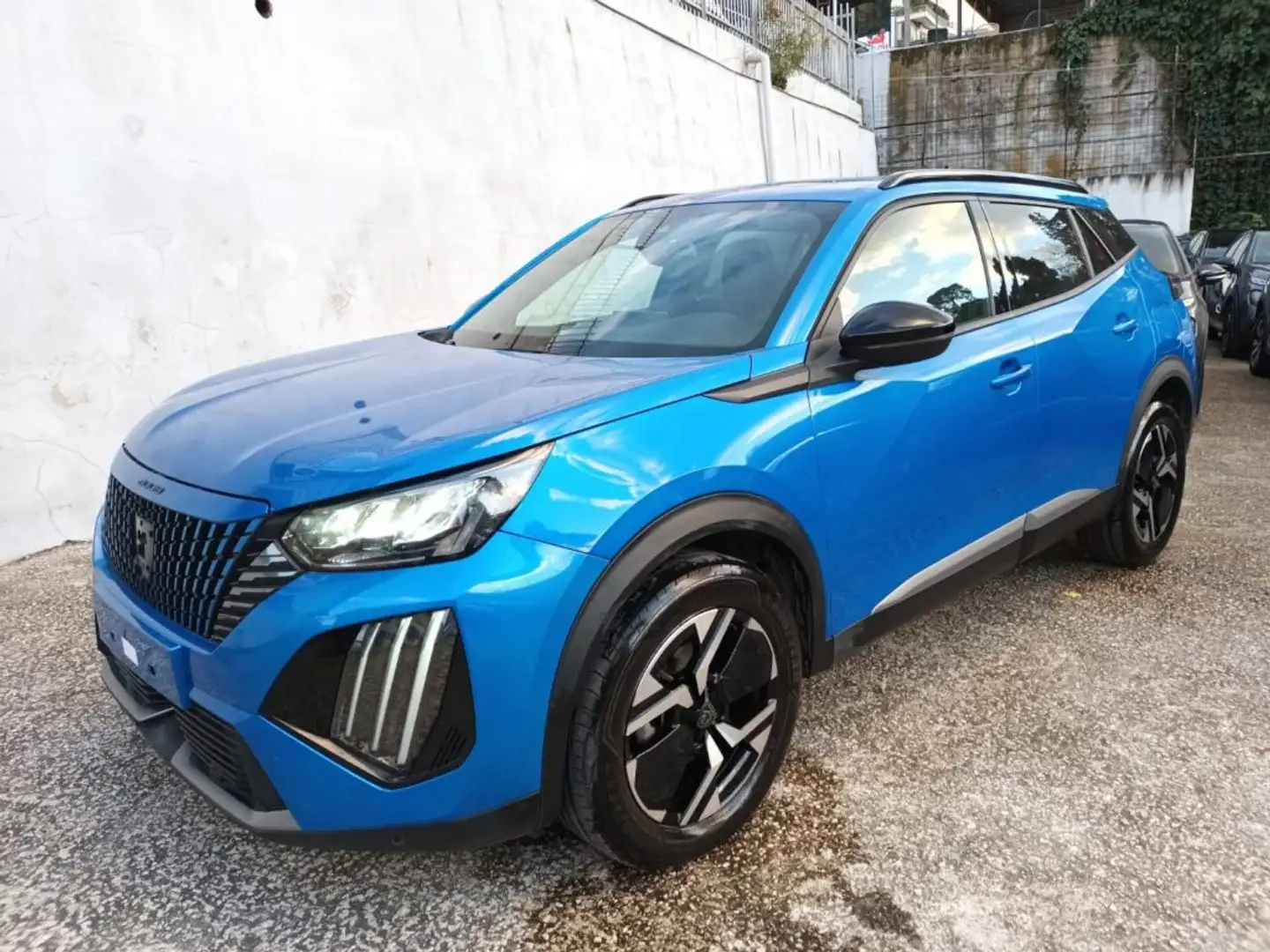 Peugeot 2008 1200 PURETECH ALLURE 130CV EAT8 CARPLAY NAV CAM Blu/Azzurro - 2