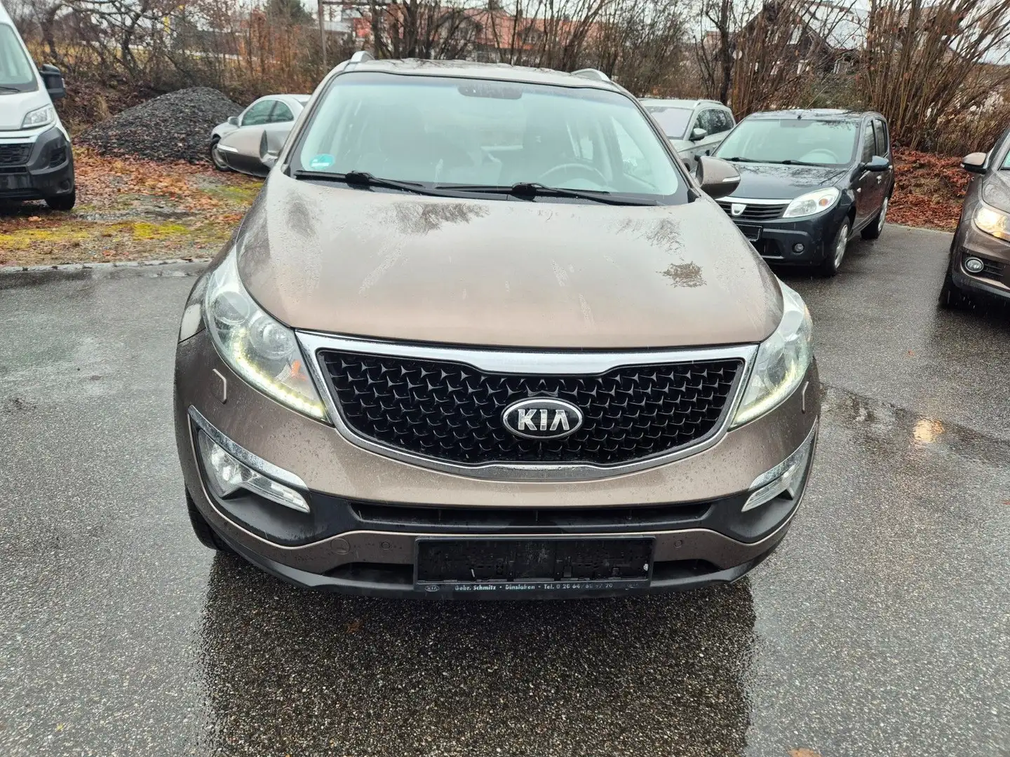 Kia Sportage Spirit 2WD-SHZ-KLIMA-KAMERA-XENON Beige - 1