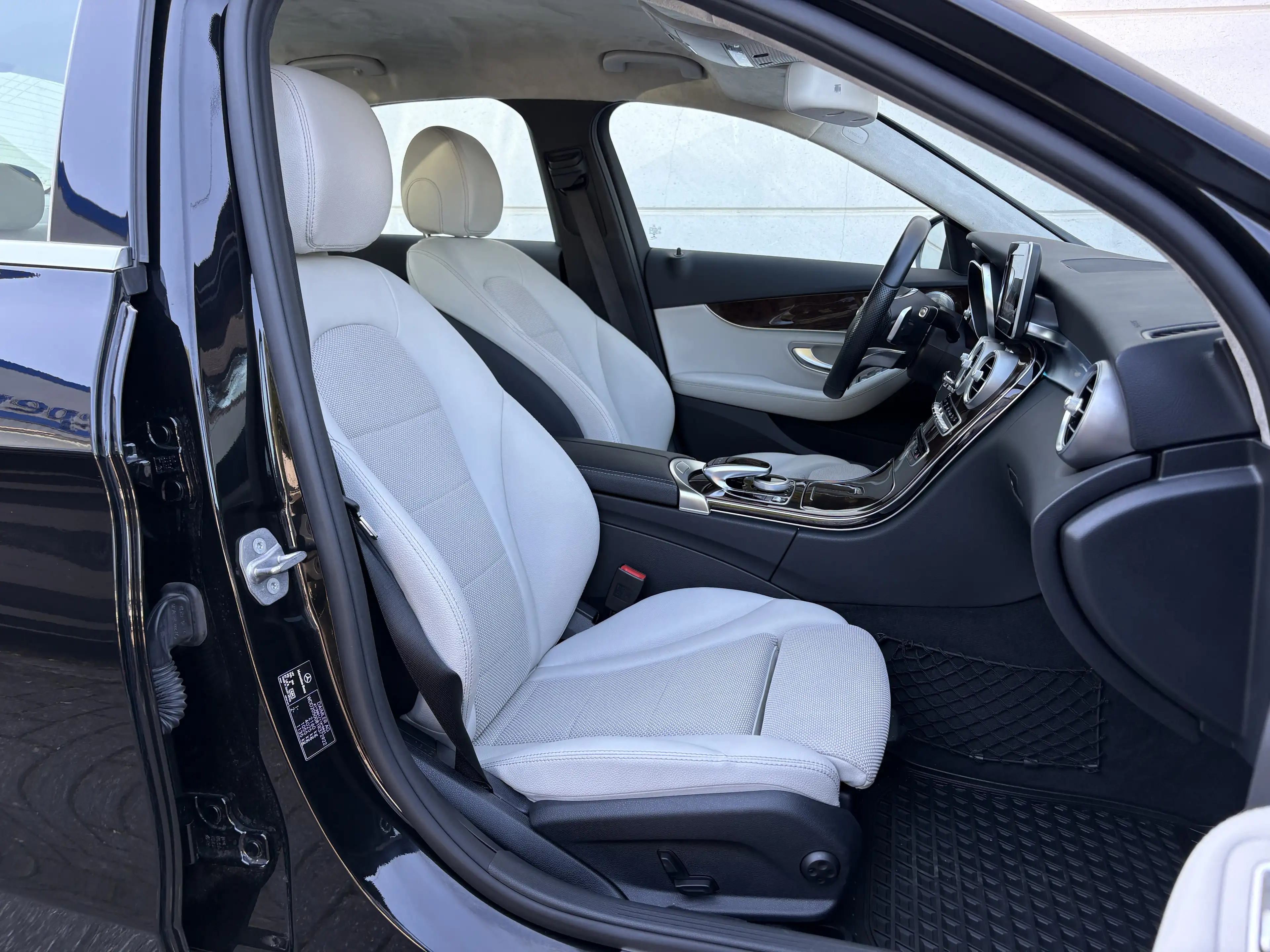 Mercedes-Benz C 250 C 250 d — photo 14