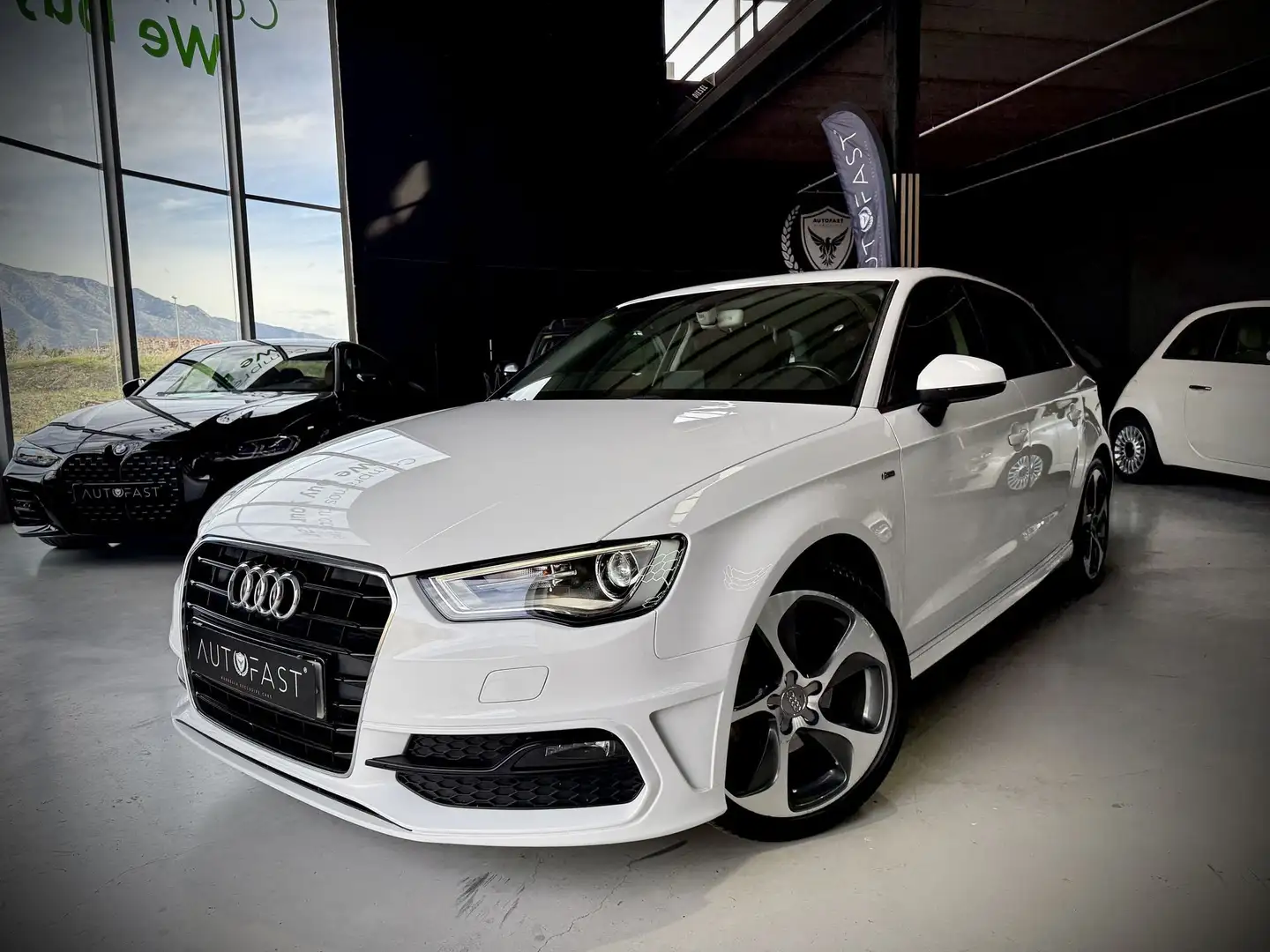 Audi A3 Cabrio 1.6TDI CD Ambiente Blanco - 1