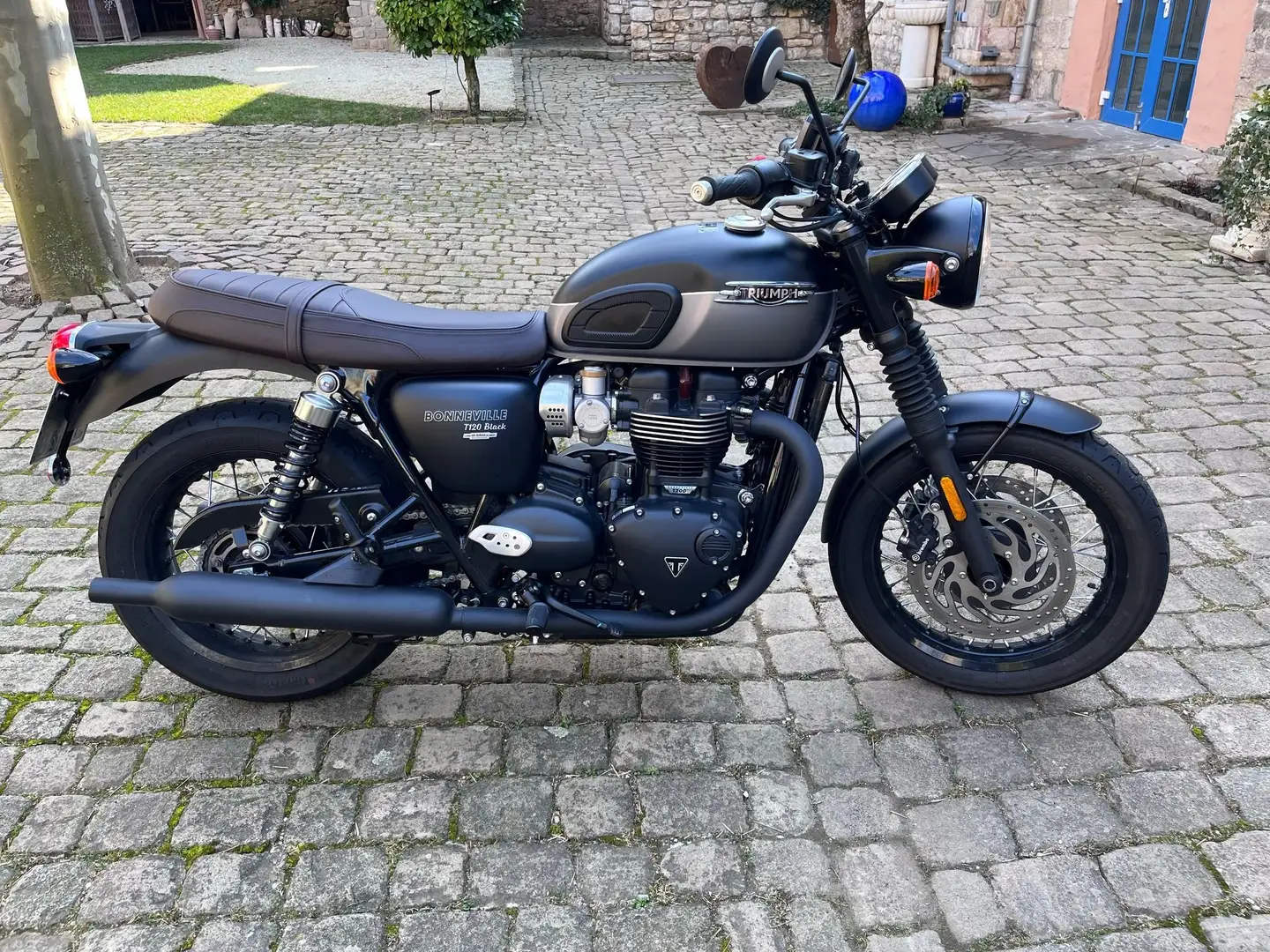 Triumph Bonneville T120 black mit Navi Negru - 1