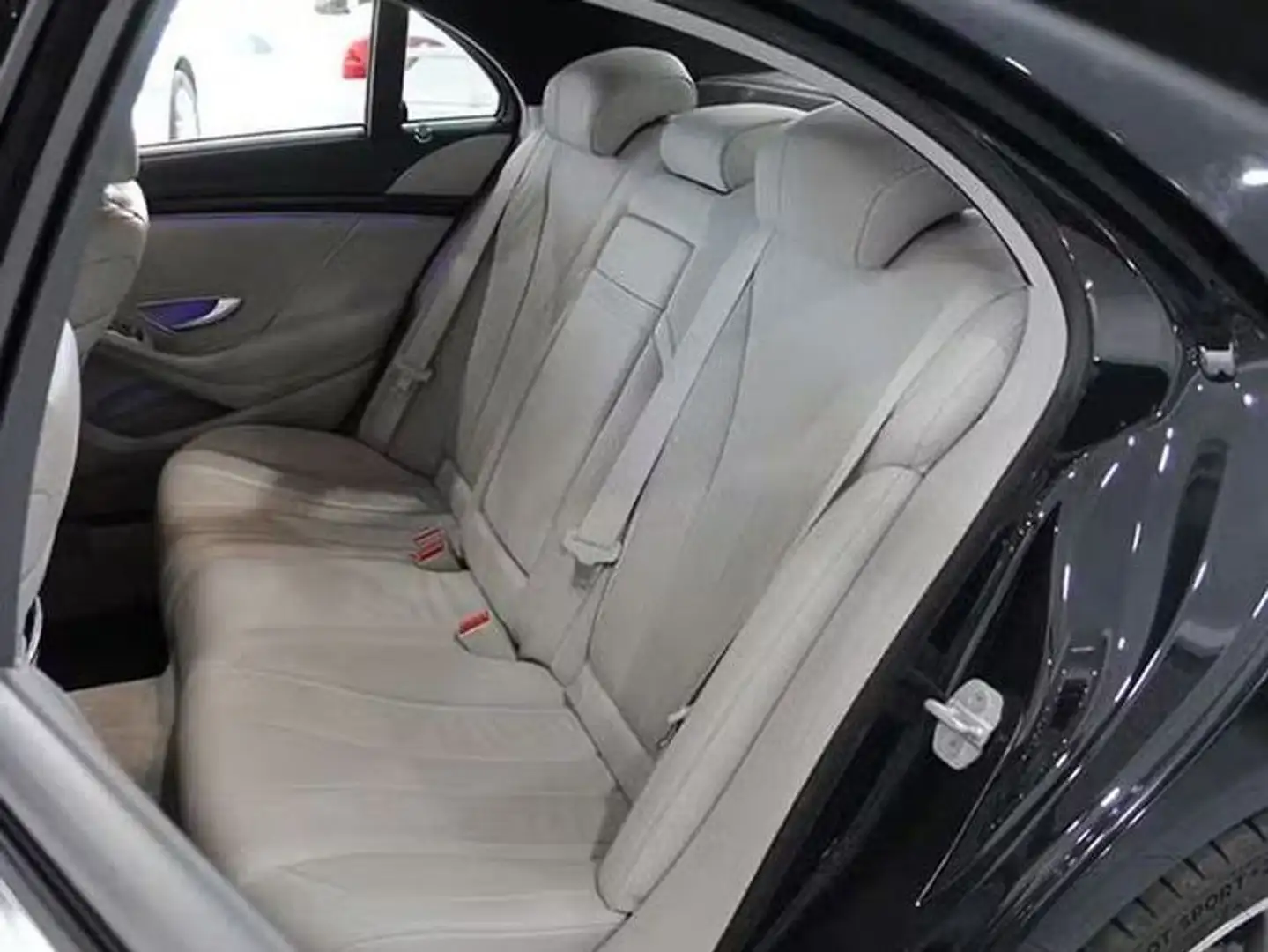 Mercedes-Benz S 500 Maybach S 500 4M Aut. (455 CV) - 2