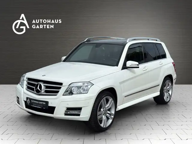 Mercedes-Benz GLK 300 4Matic Designo Xenon Kamera Leder SHZ