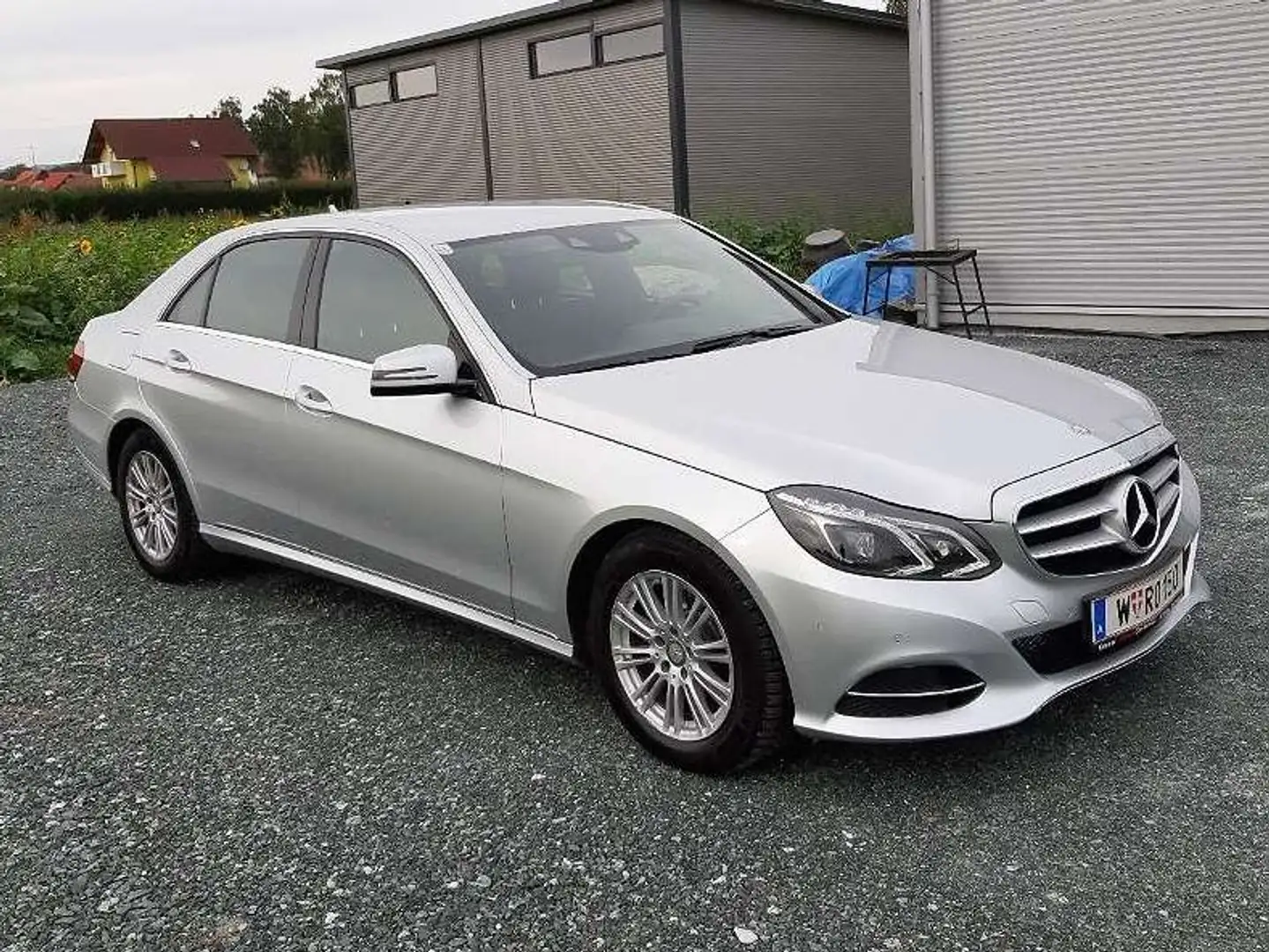 Mercedes-Benz E 250 E+250+BlueTEC Avantgarde A-Edition Aut Avantgarde Silber - 1