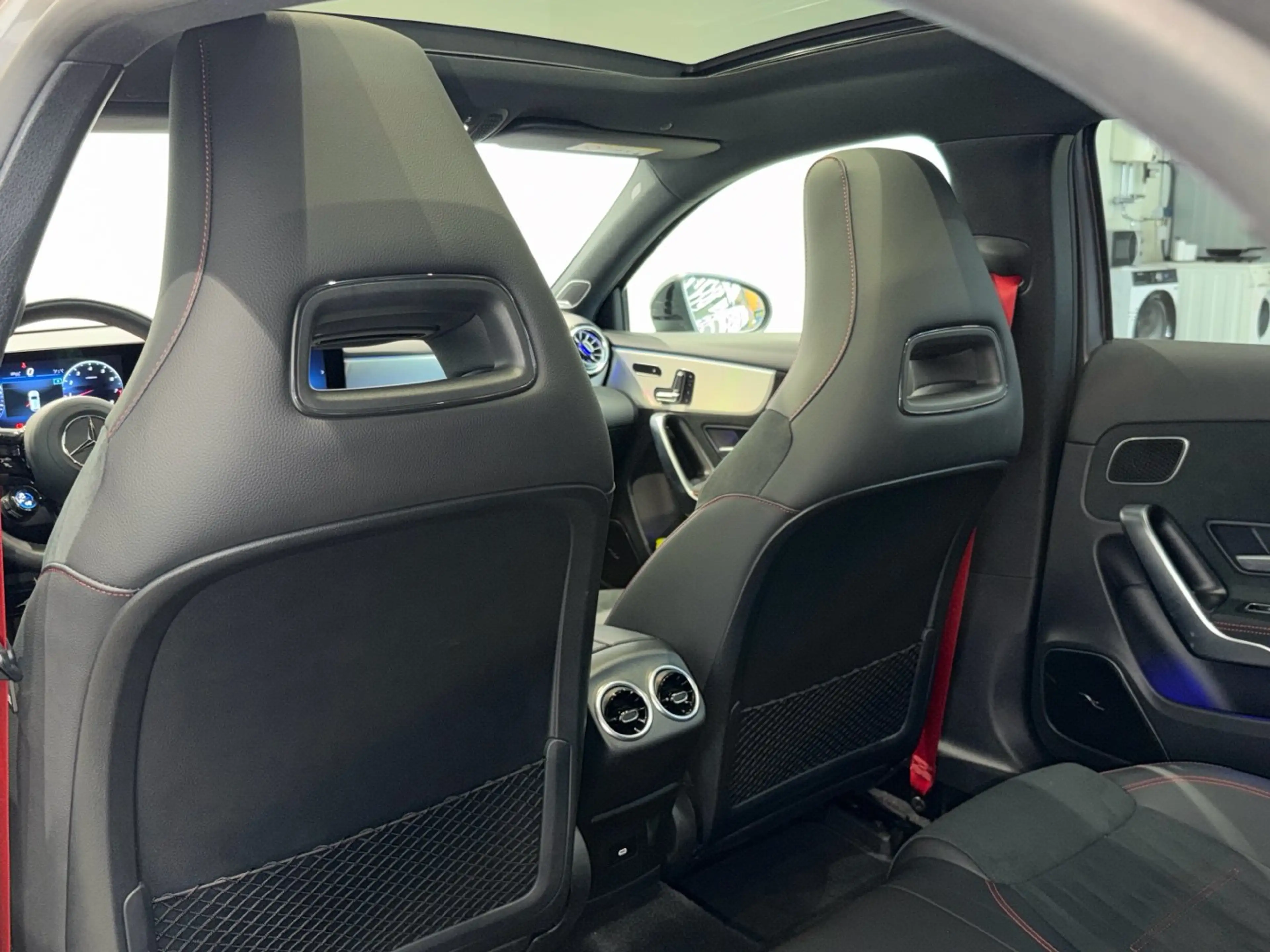Mercedes-Benz A 45 AMG A 45 S AMG 4M+ Premium Night DriversP. Burmester — photo 15