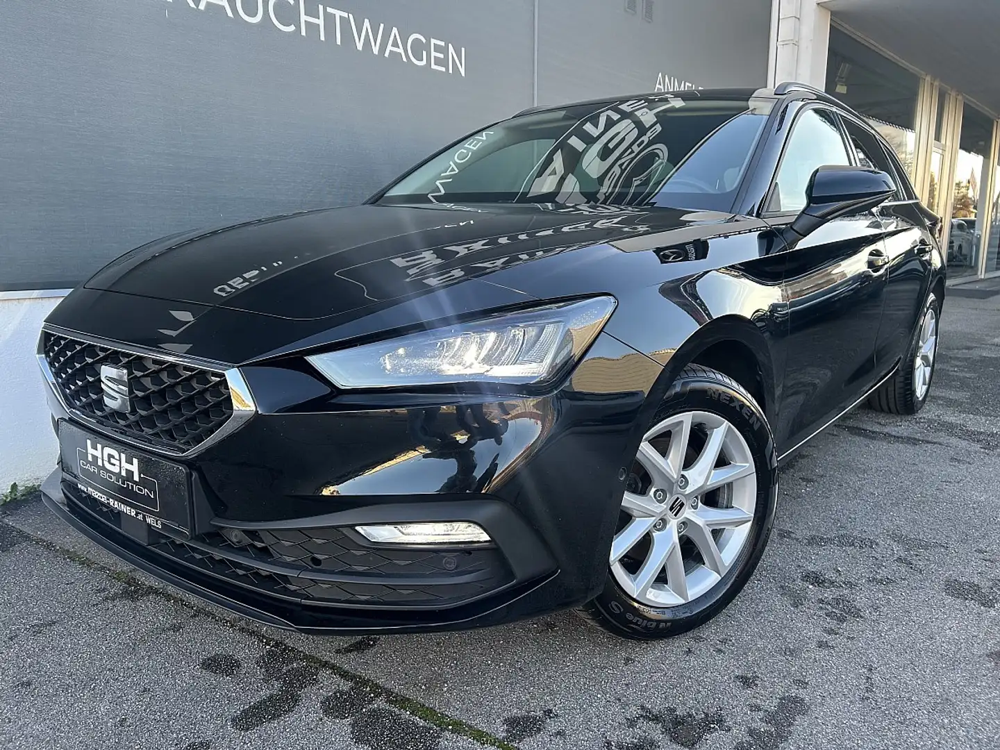 SEAT Leon ST TSI Style / Winterpaket / Car Play Schwarz - 1