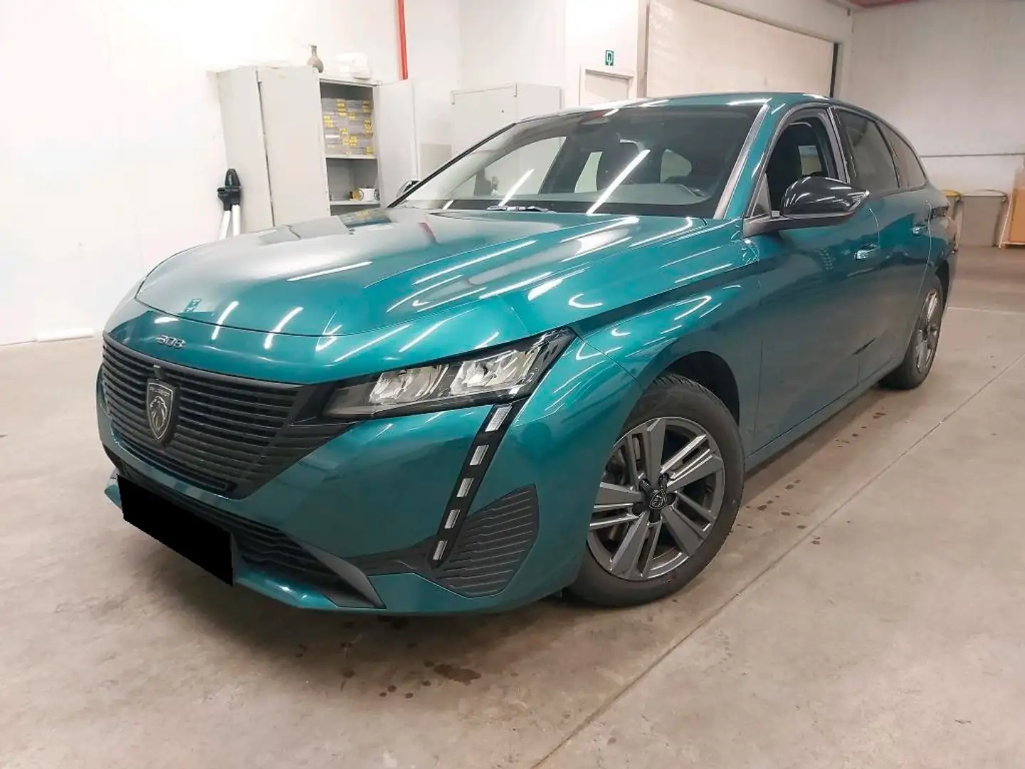 Peugeot 308 308 SW BlueHDi 130PK EAT8 Active Pack With Connect Blau - 1