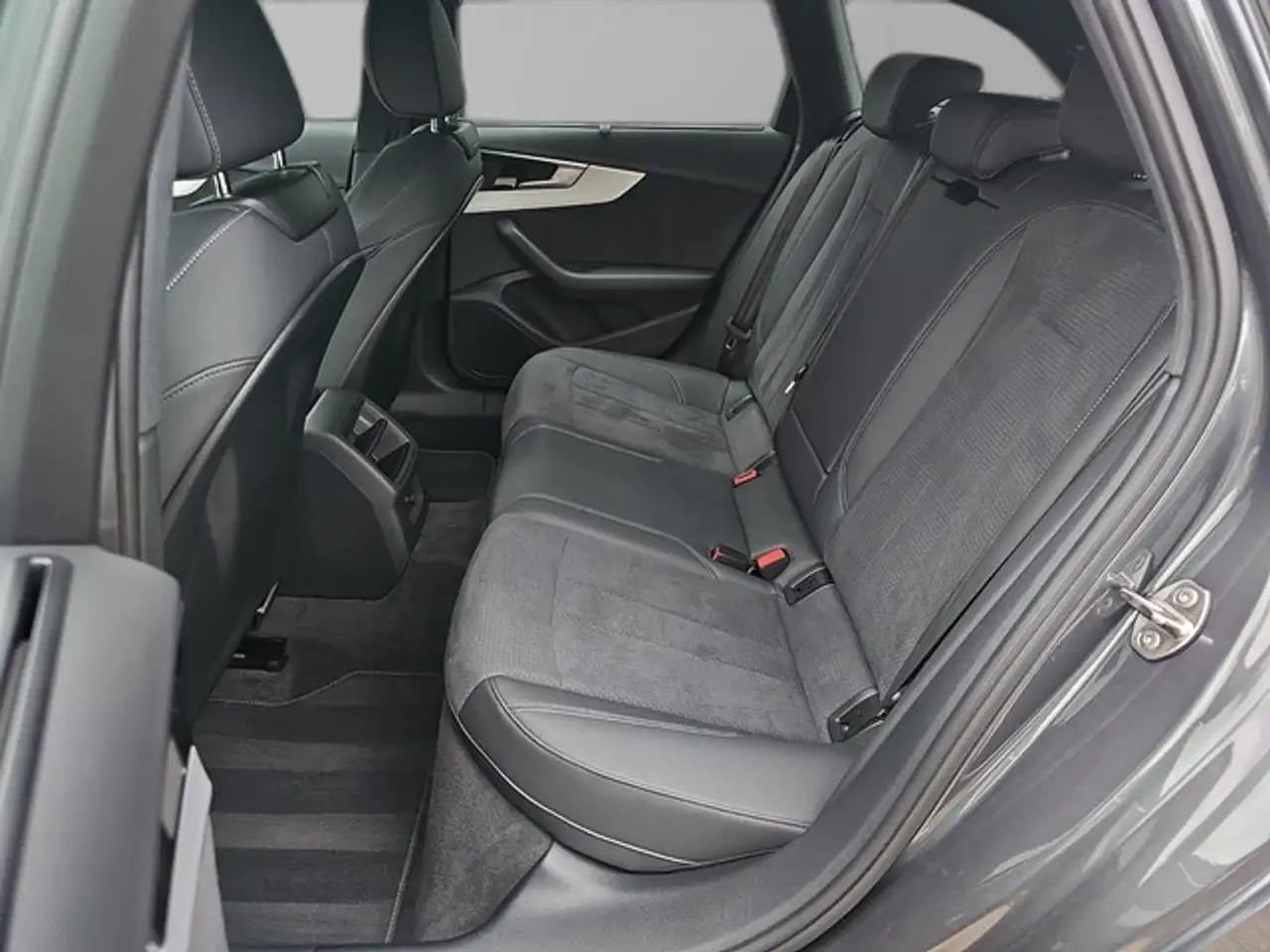 Audi S4 Avant 3.0 TDI quattro Tiptronic Navi LED 11