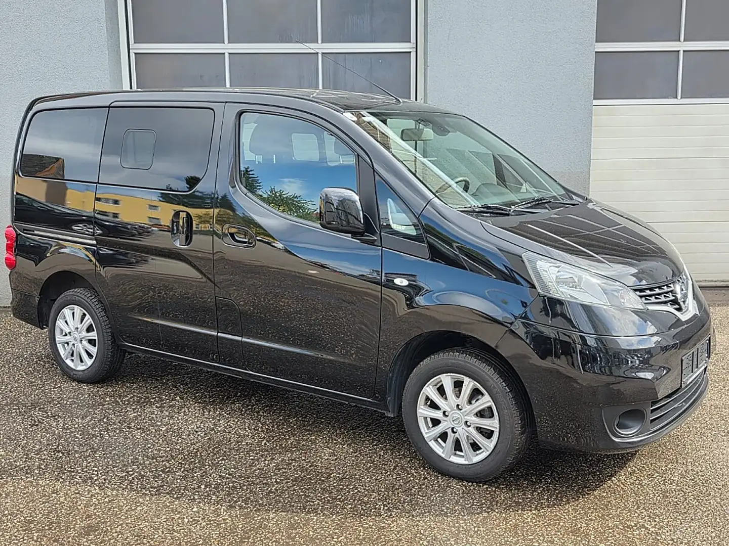 Nissan NV200 1,5 dCi 110 Evalia Tekna *7-SITZER* Schwarz - 1