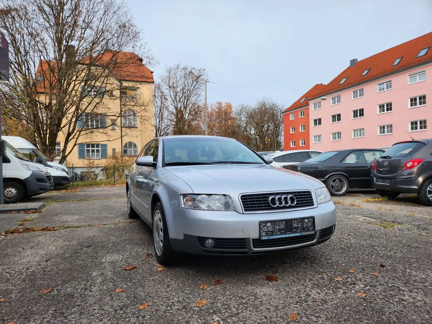 Audi A4 2.4 Avant*Automatik*Tüv*Klima*Ahk*Temp.*Sitzh - 1