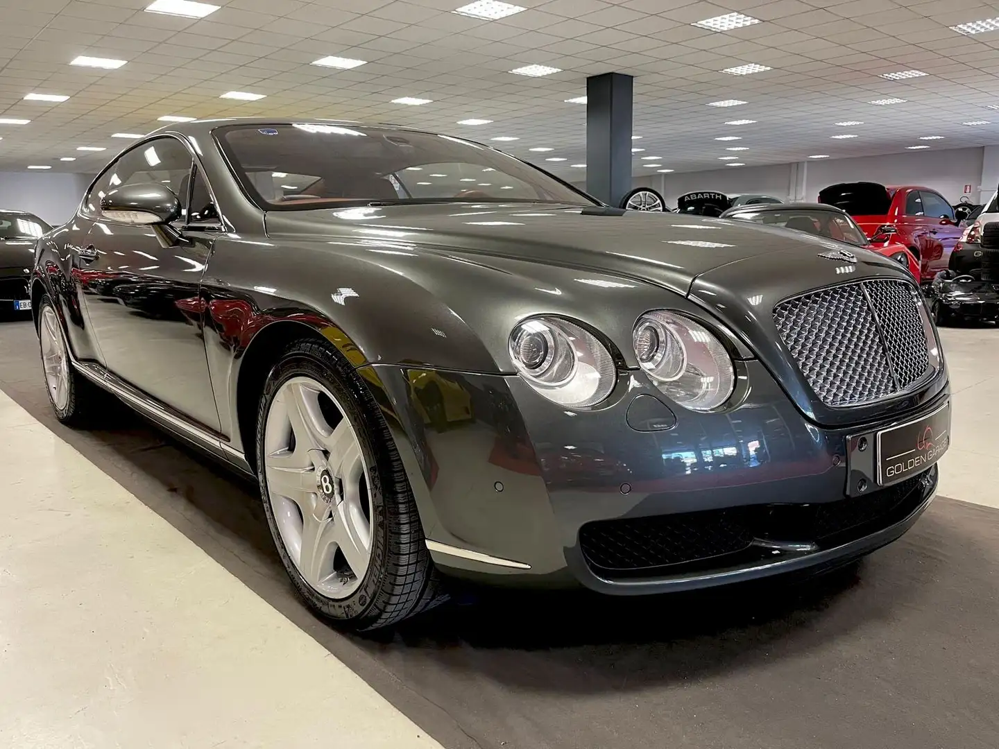 Bentley Continental GT Šedá - 2