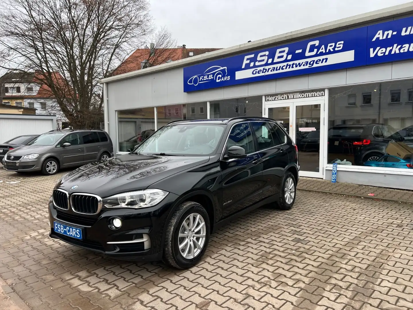 BMW X5 xDrive 30 d  2-Hand Leder Navi Schwarz - 1