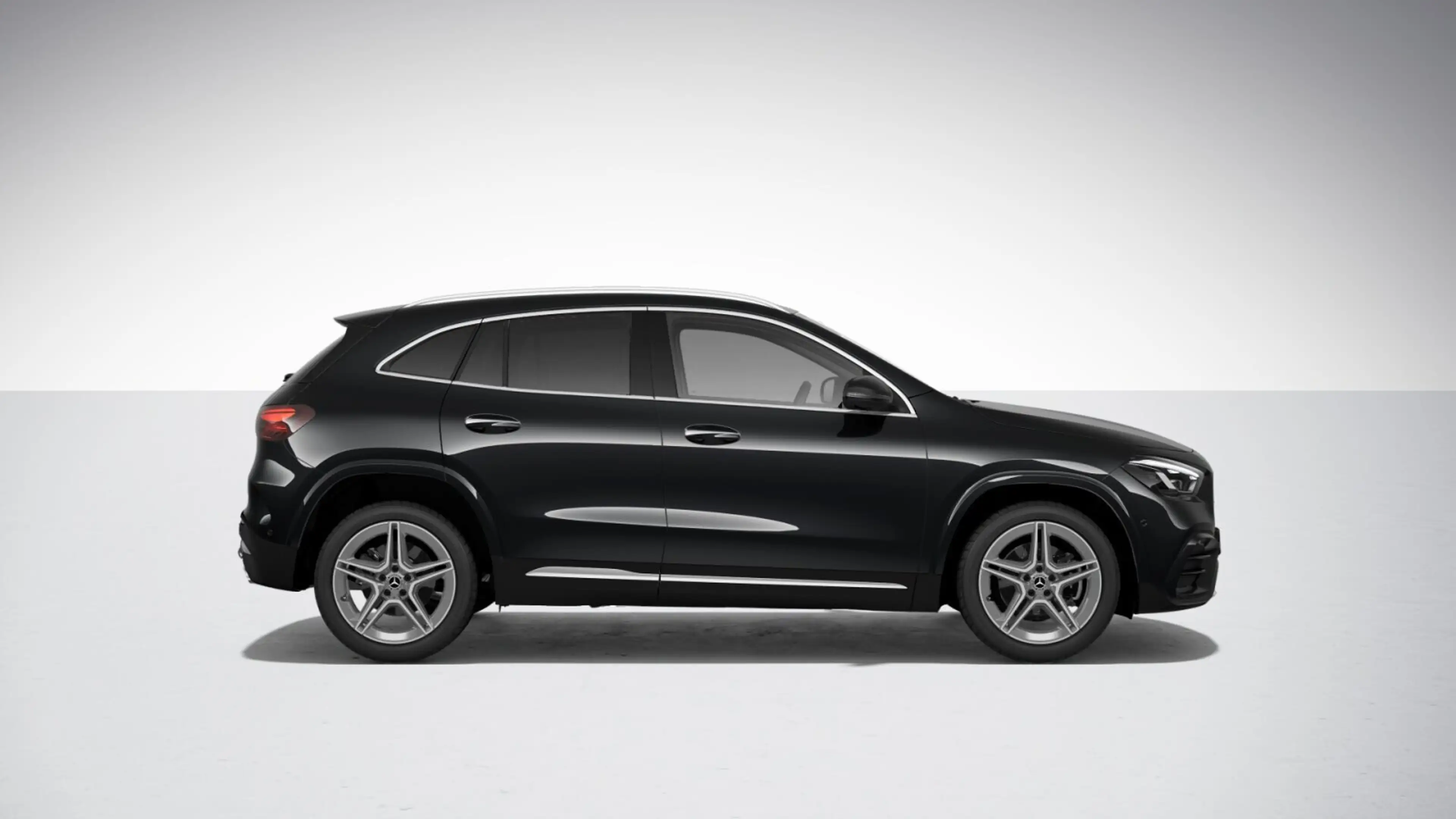 Mercedes-Benz GLA 220 GLA 220 d 4M EDITION AMG*PANO*AHK*STANDHZ*MLED* — photo 3