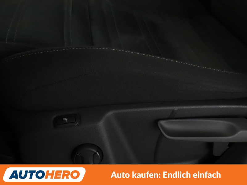 Volkswagen Touran 1.5 TSI ACT Comfortline BMT Aut.*NAVI*ACC* — photo 26