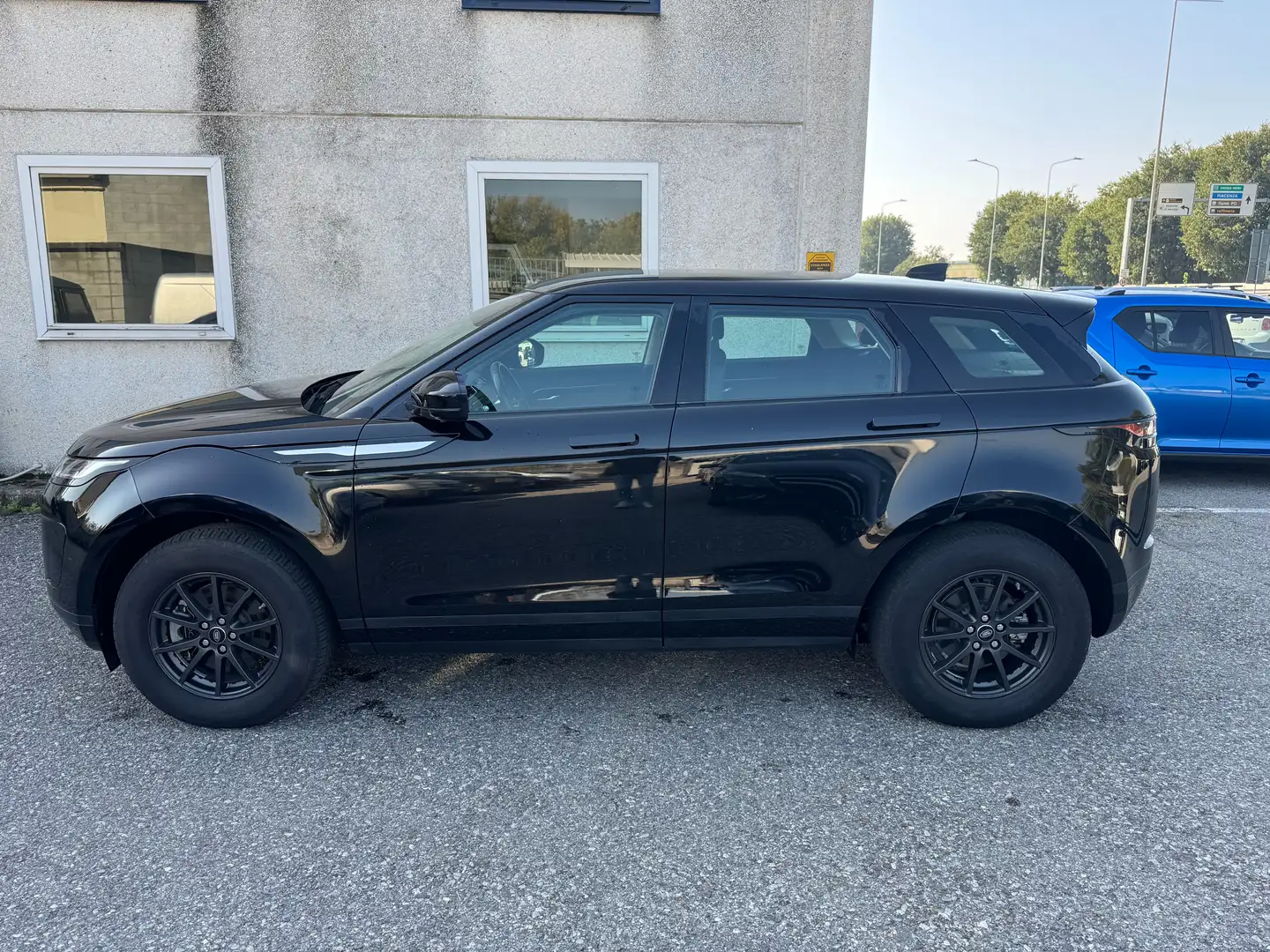 Land Rover Range Rover Evoque 2.0d i4 mhev awd 150cv auto Schwarz - 2
