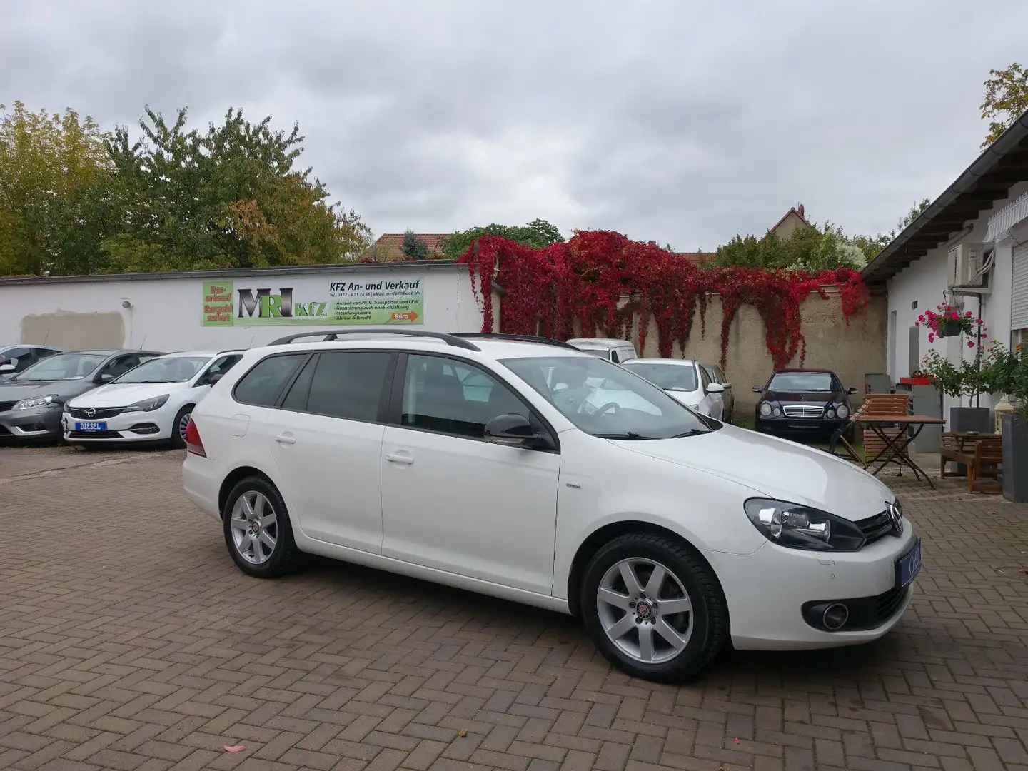 Volkswagen Golf VI  1.2 TSI MATCH Variant, EU5, Service neu Weiß - 1