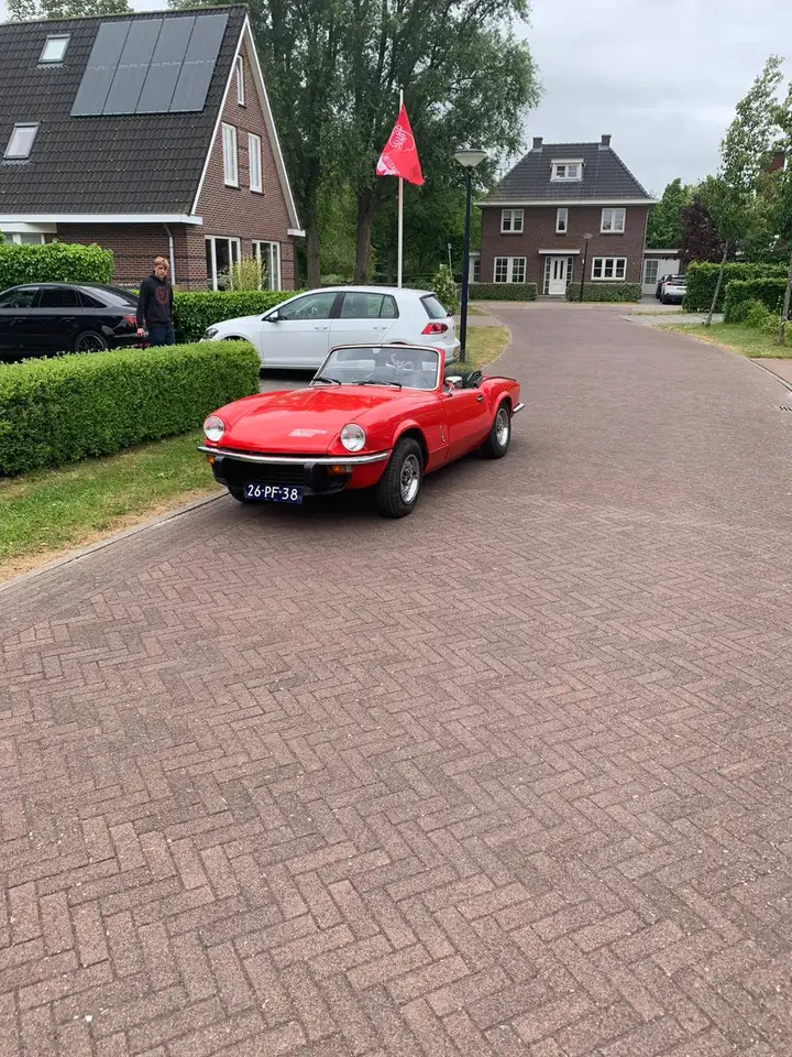 Triumph Spitfire Soft Top, foto 3