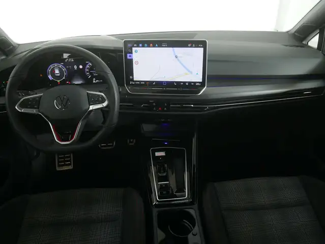 Volkswagen Golf view 11