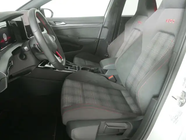 Volkswagen Golf view 7