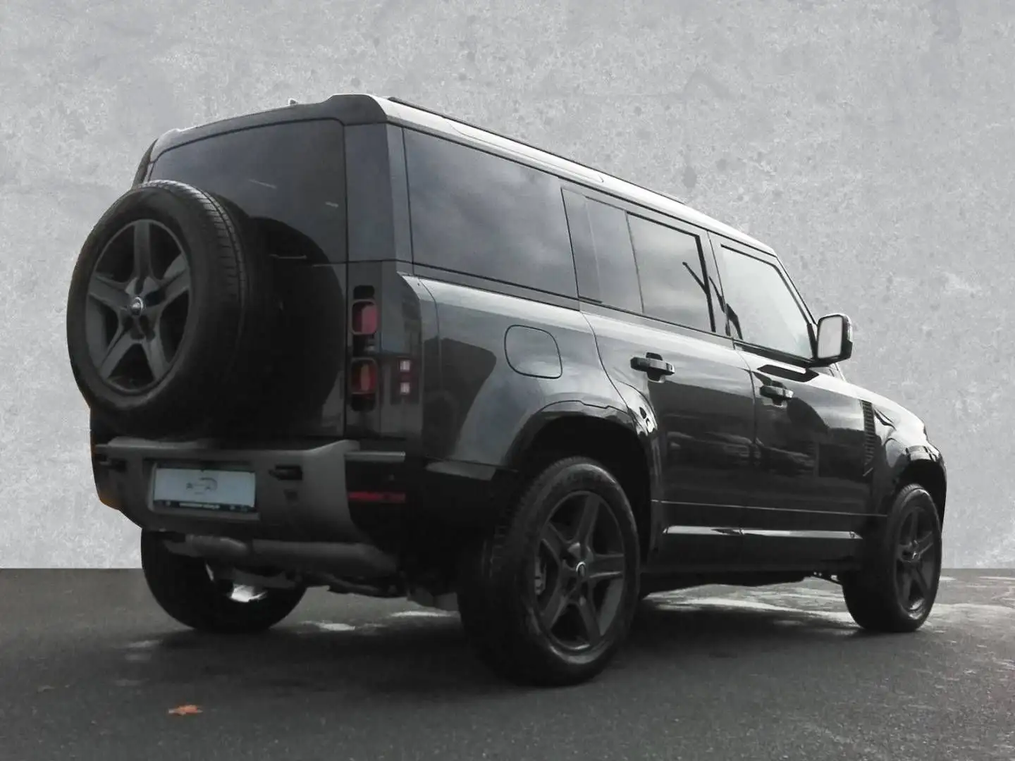 Land Rover Defender 110 Hard Top D250 X-Dynamic SE Grijs - 2