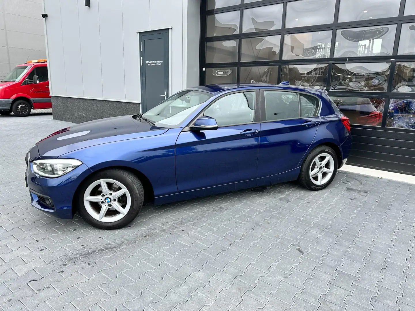 BMW 118 1-serie 118i EDE Corporate Lease Essential automaa Bleu - 2