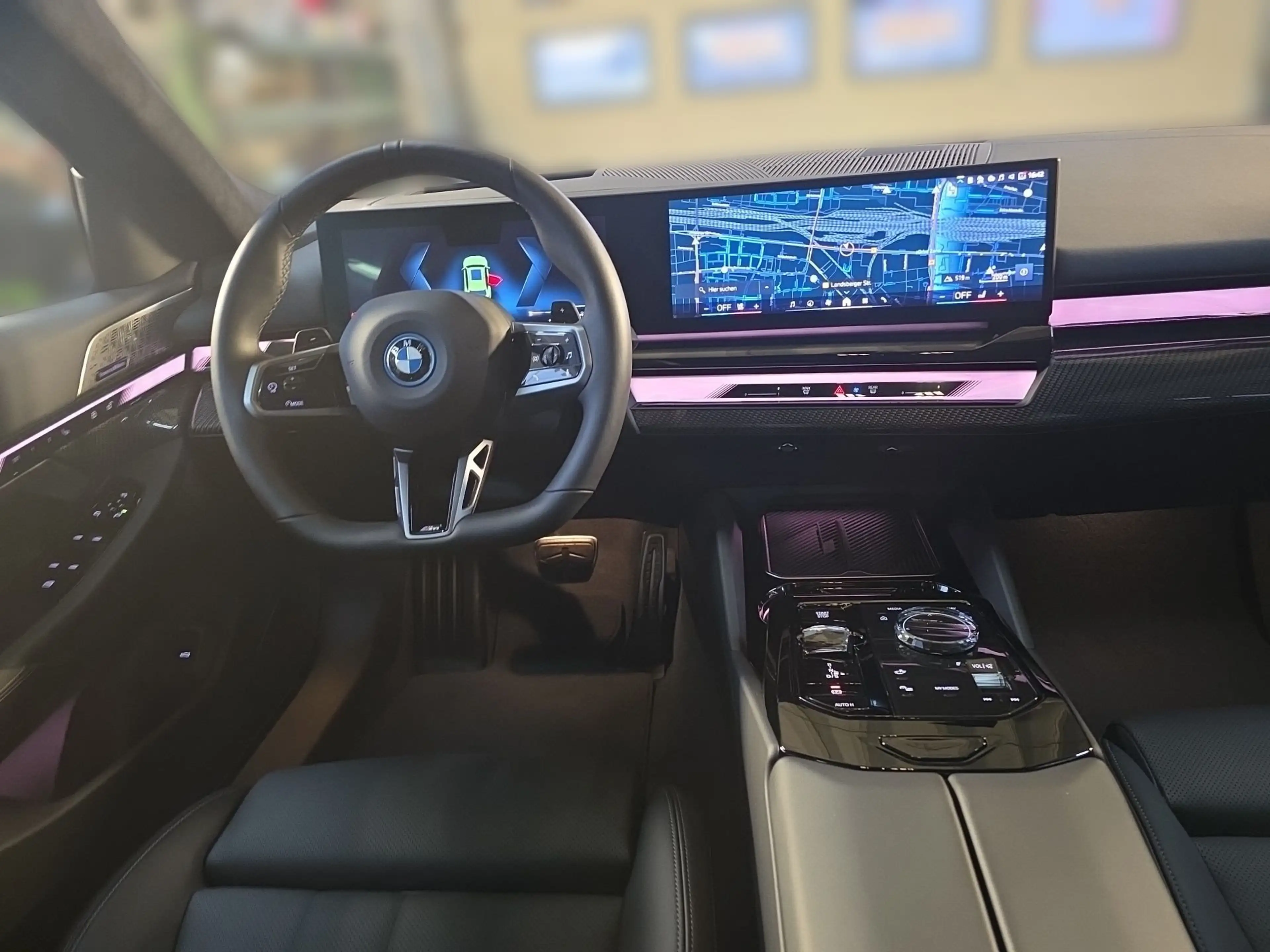 BMW 550 e xDrive Individual*M-Sport-Pro*Bowers&Wilkins*AHK — photo 10