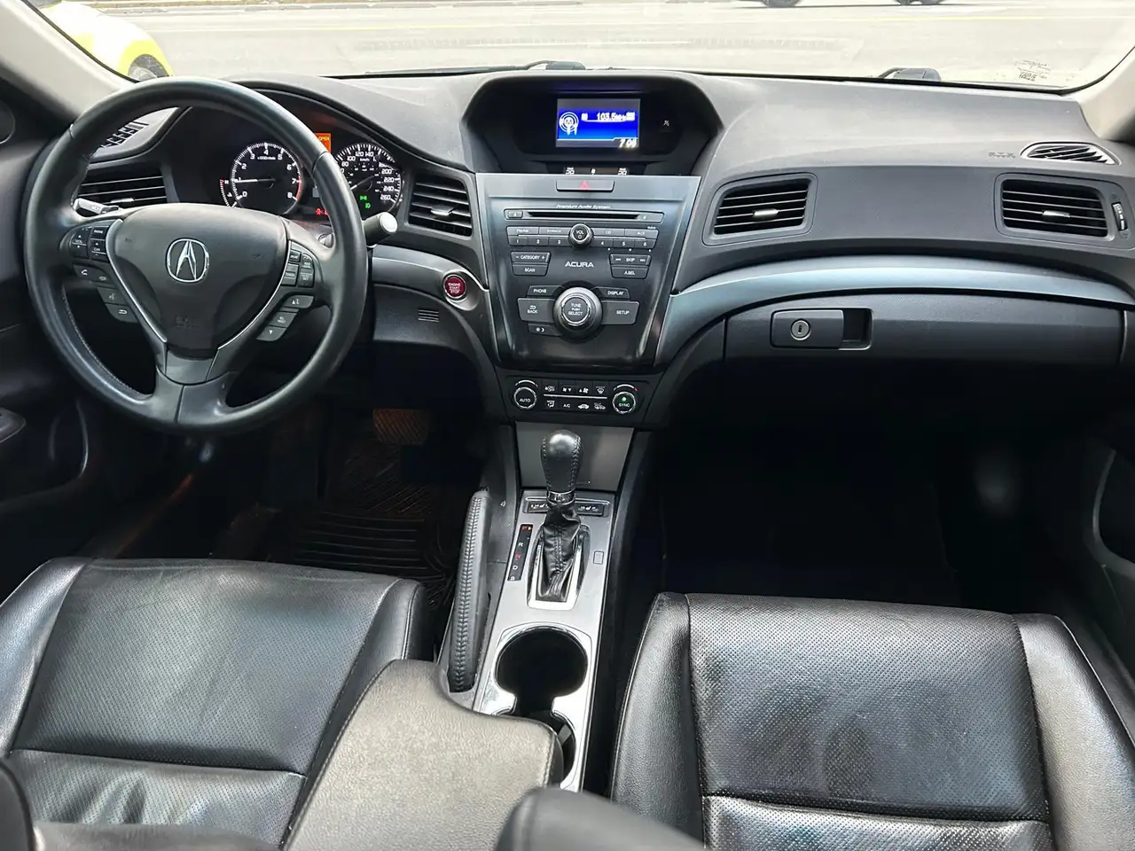 Acura ILX снимка Acura ILX