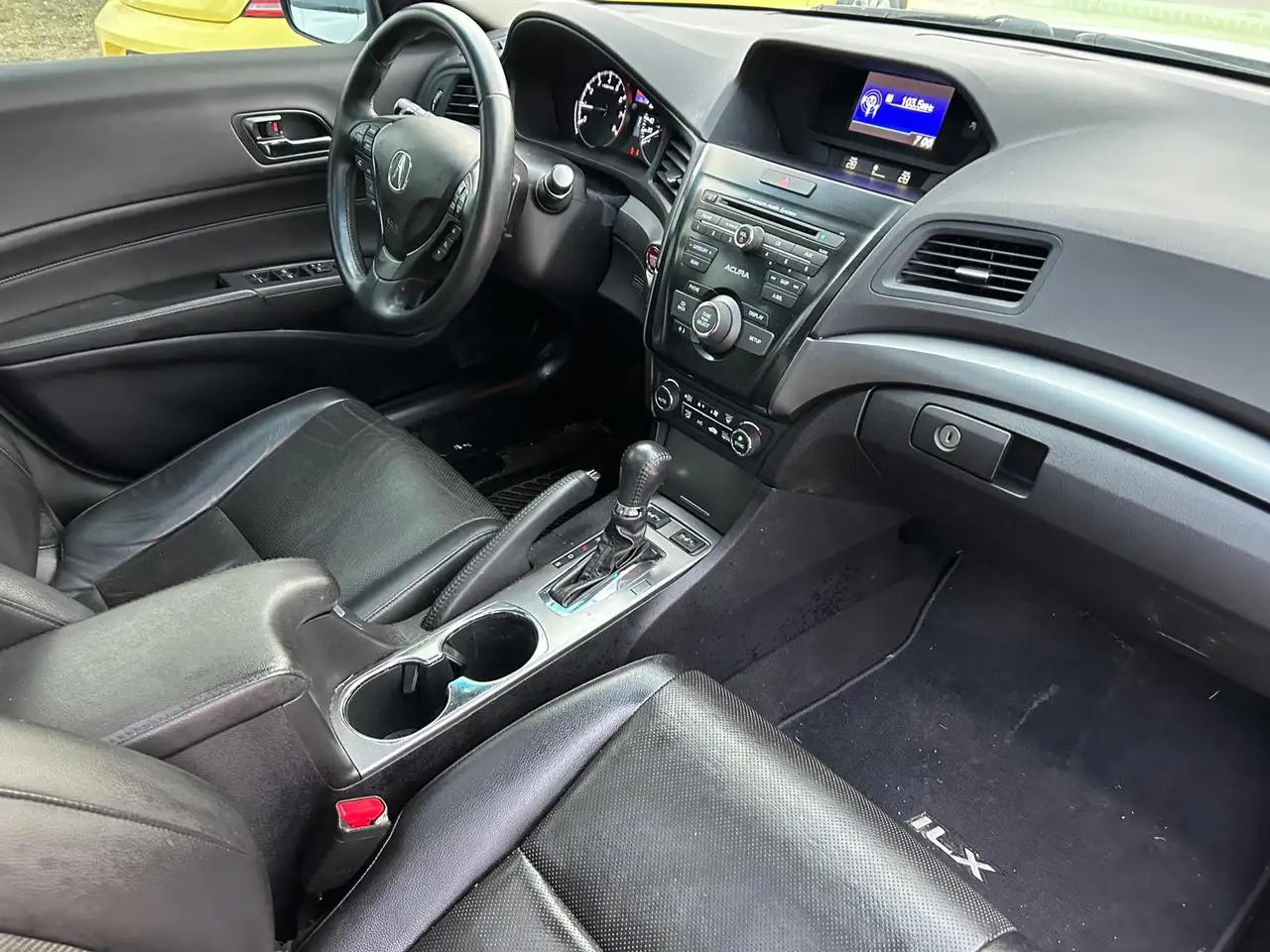 Acura ILX снимка Acura ILX