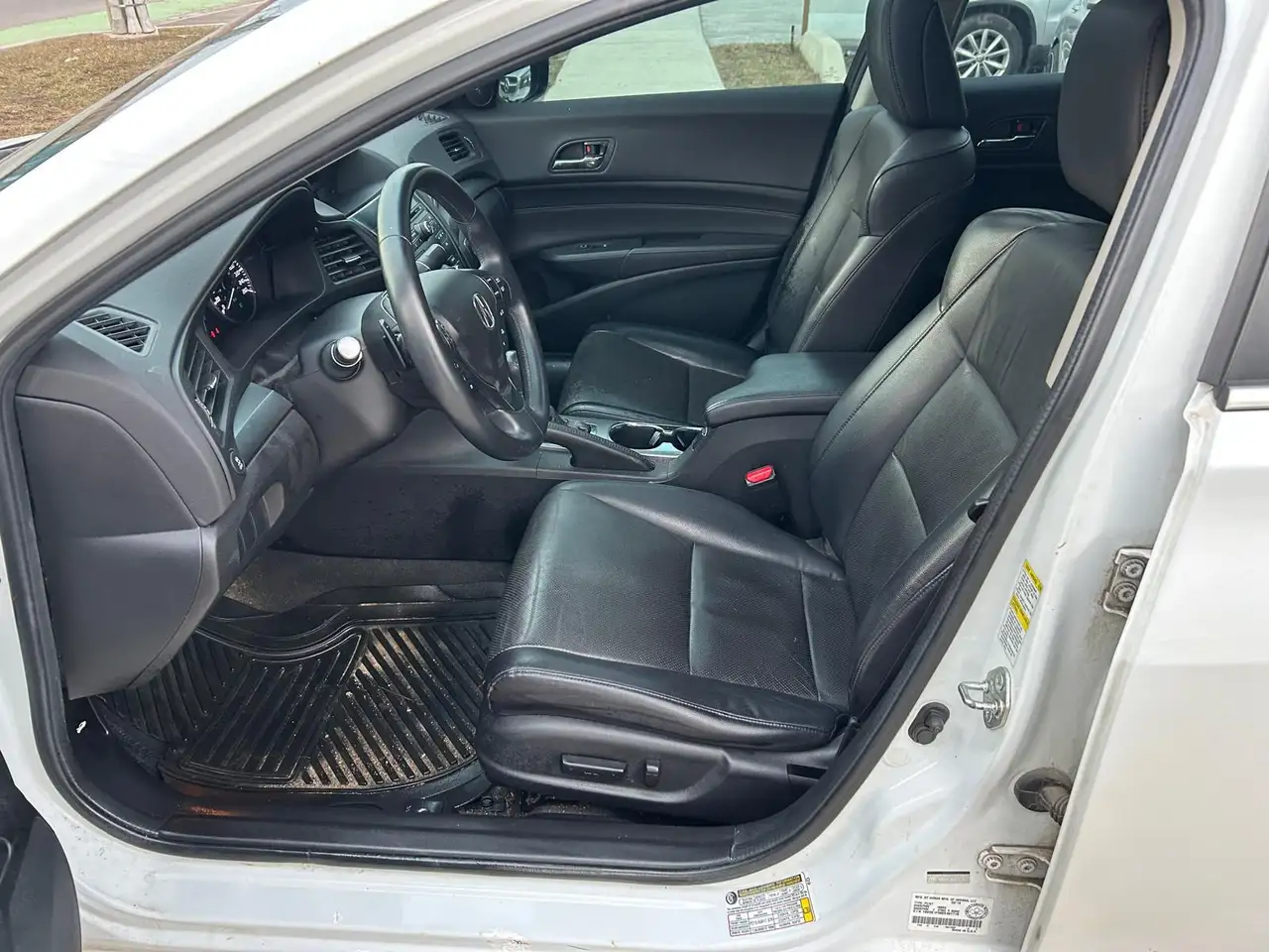 Acura ILX снимка Acura ILX