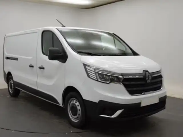 Renault Trafic FOURGON GN L1H1 3000 KG BLUE DCI 150 GRAND CONFORT PRIX 25000 HT