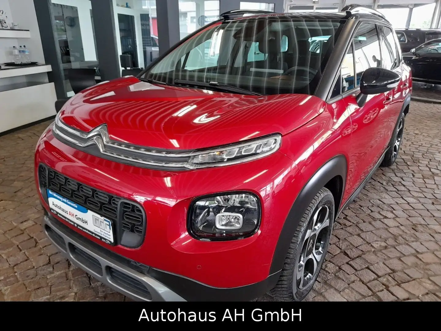 Citroen C3 Aircross Shine Pack  AUTOMATIK Rot - 1
