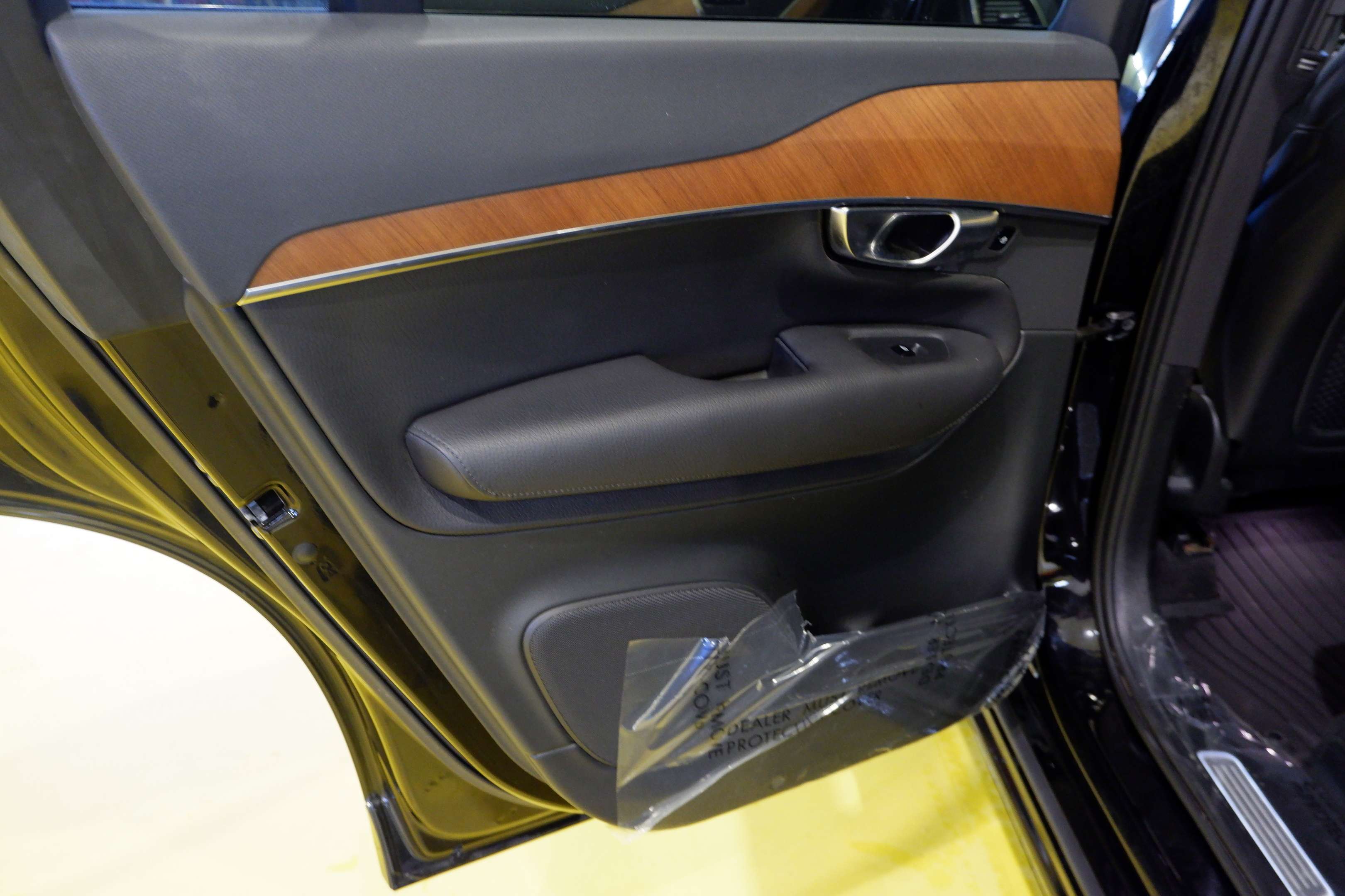 2022 Volvo XC90 B6 AWD , 7 PASS,WINTER PACK,AUTO PILOT ET + thumb 30