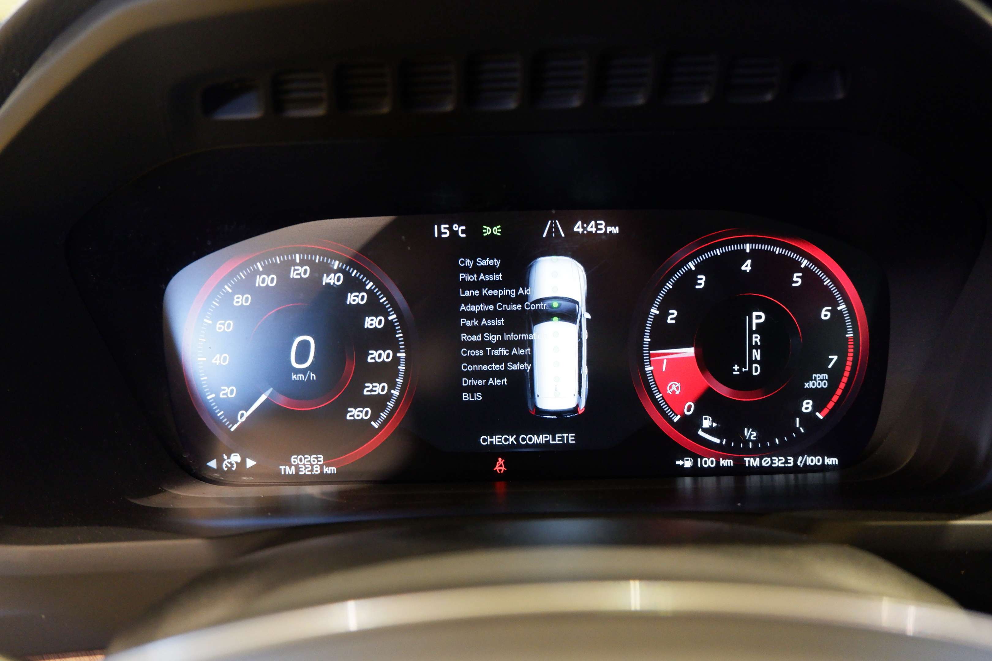 2022 Volvo XC90 B6 AWD , 7 PASS,WINTER PACK,AUTO PILOT ET + thumb 16