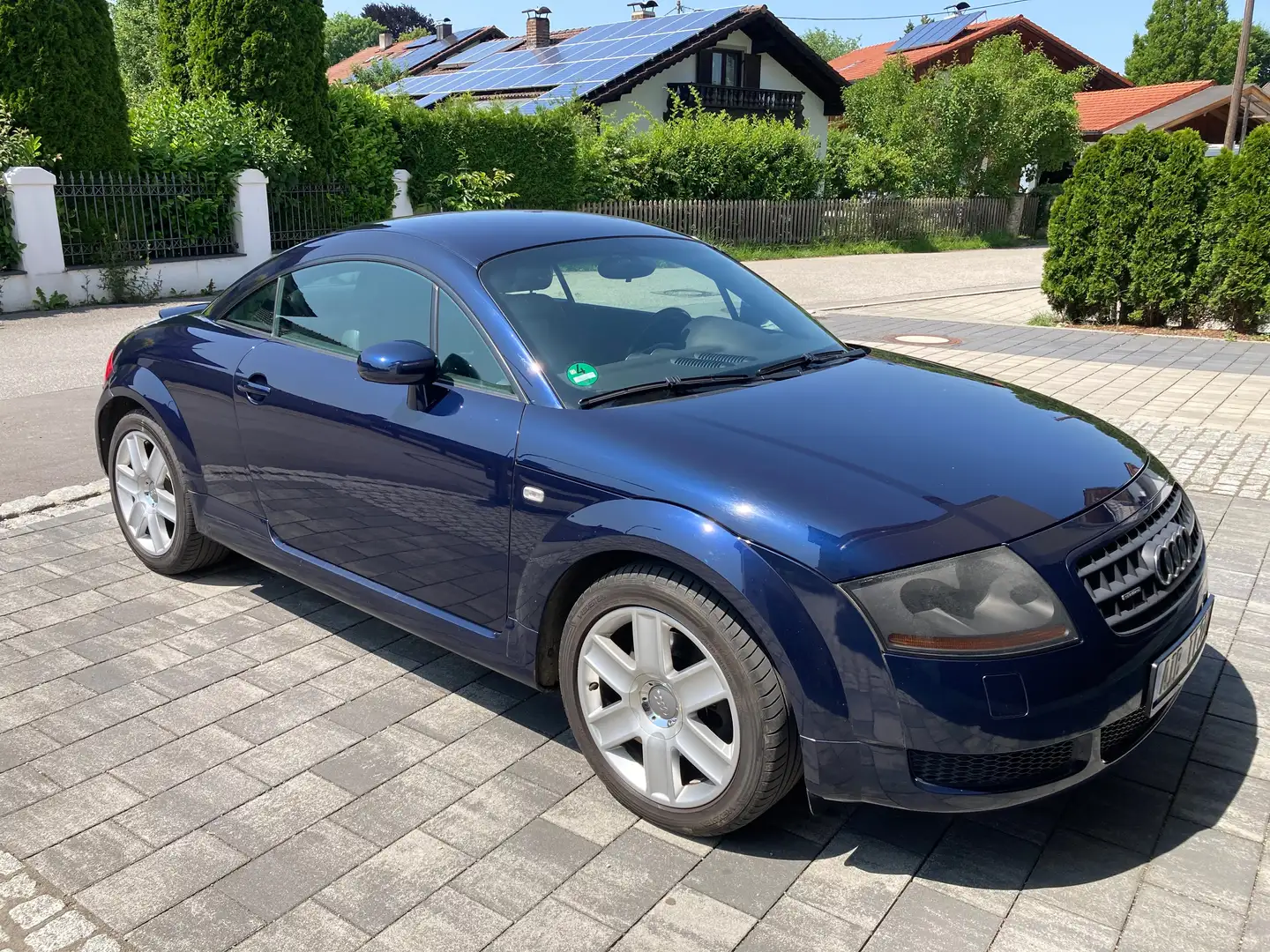 Audi TT TT Coupe 1.8 T quattro Blau - 1