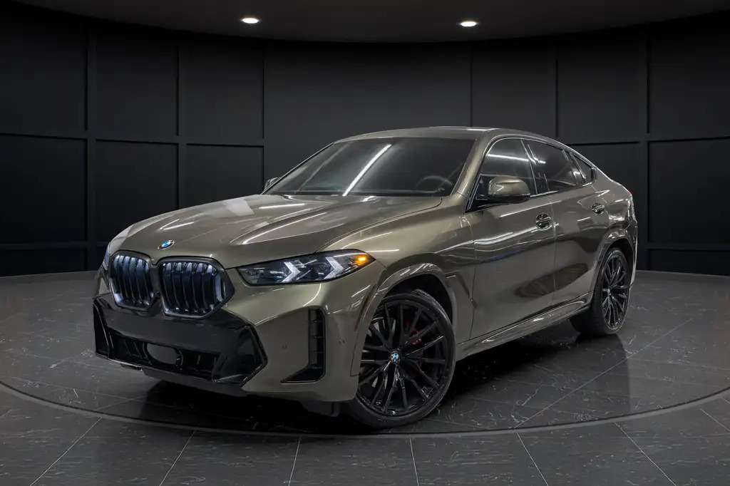 2027 BMW X6 xDrive