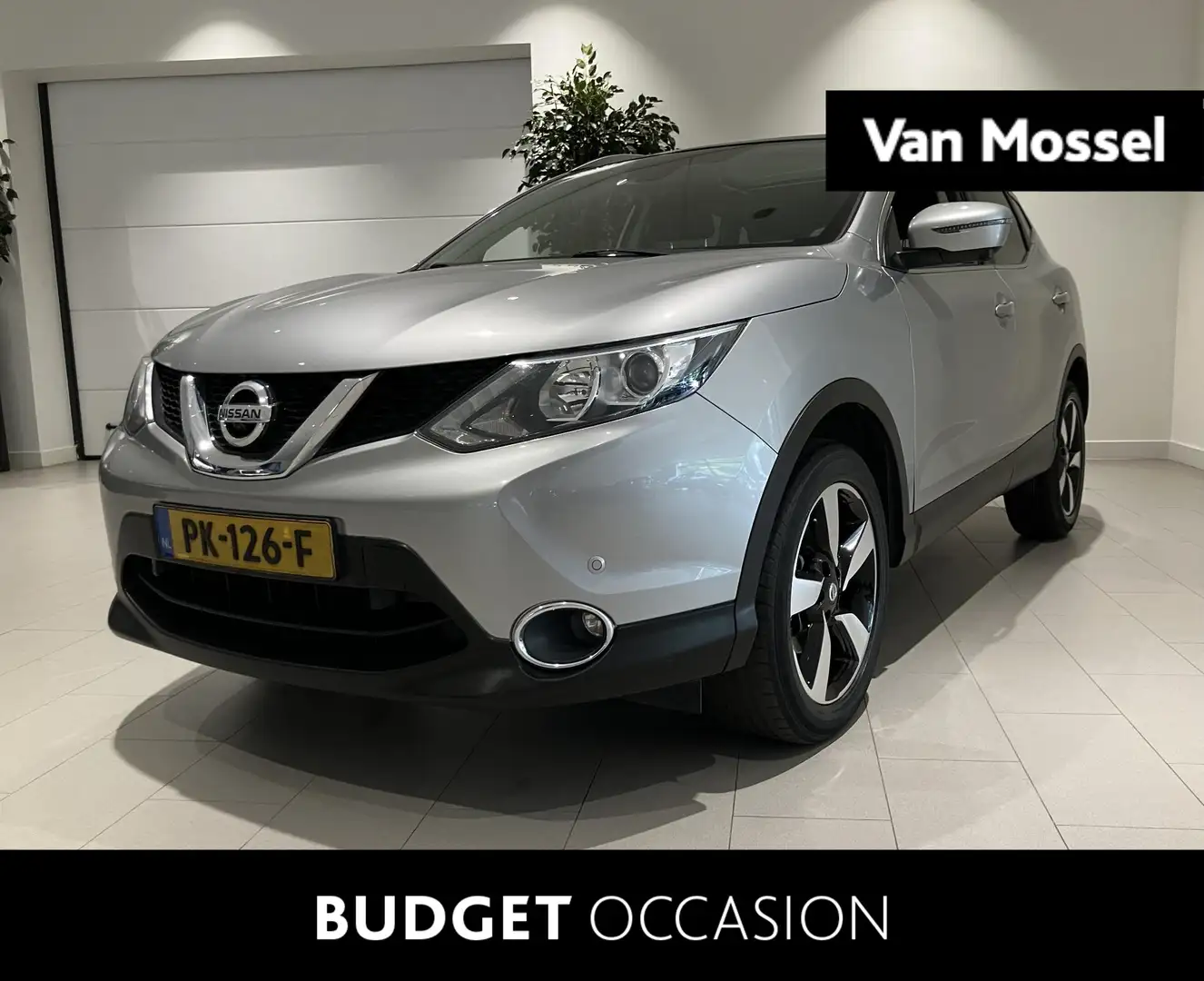 Nissan Qashqai 1.2 N-Connecta 116 PK | 360 Camera | Bluetooth | P Grau - 1