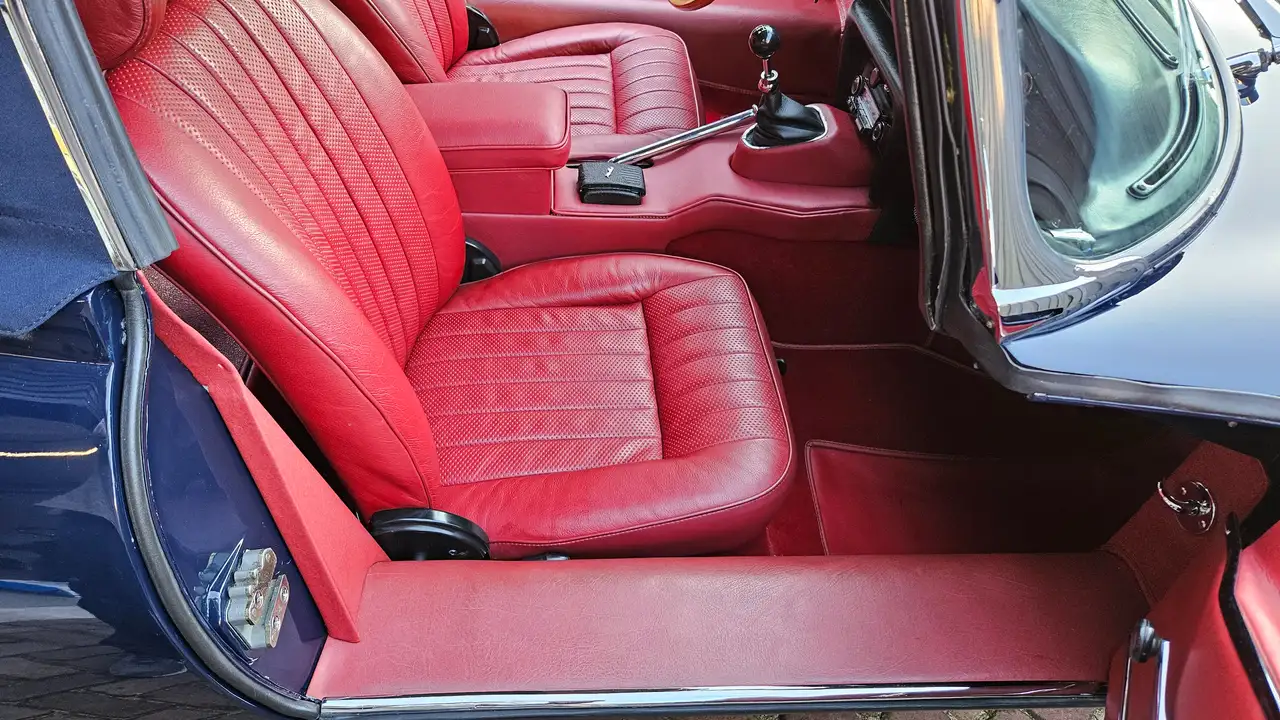 Jaguar E-Type 4.2 Series II Roadster, foto 10