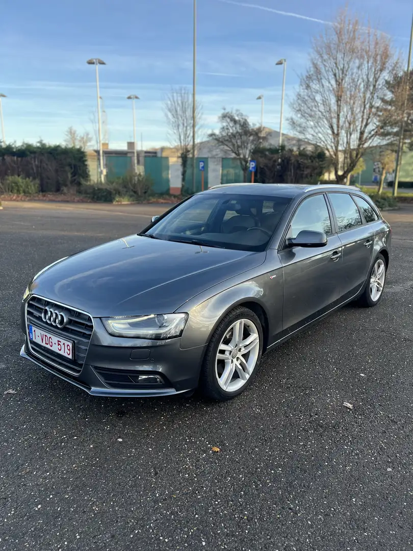 Audi A4 Avant 2.0 TDI DPF quattro S tronic line Sportpaket - 1
