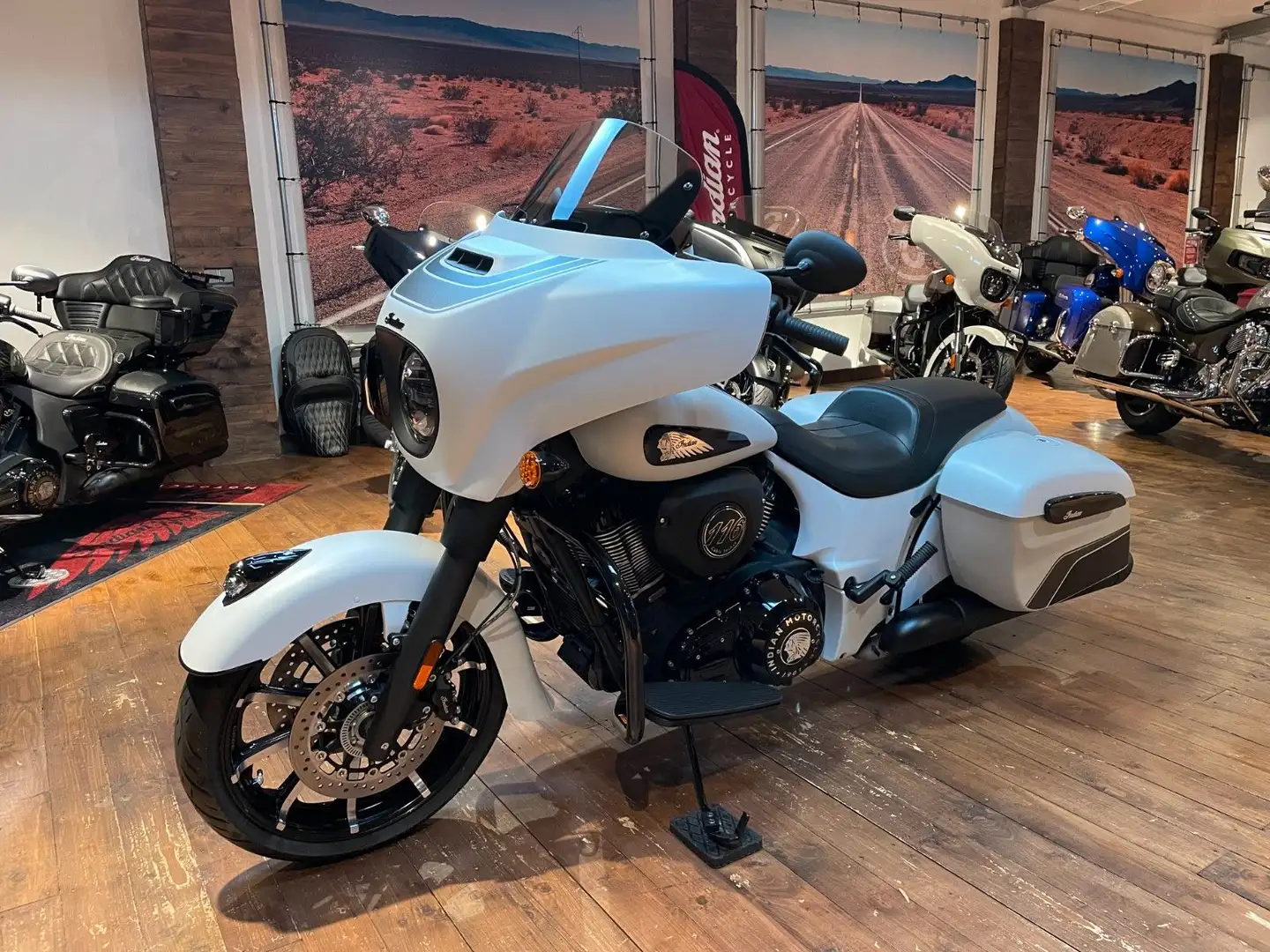 Indian Chieftain Dark Horse Vorteilspaket 500€ /2,99 % Blanco - 2