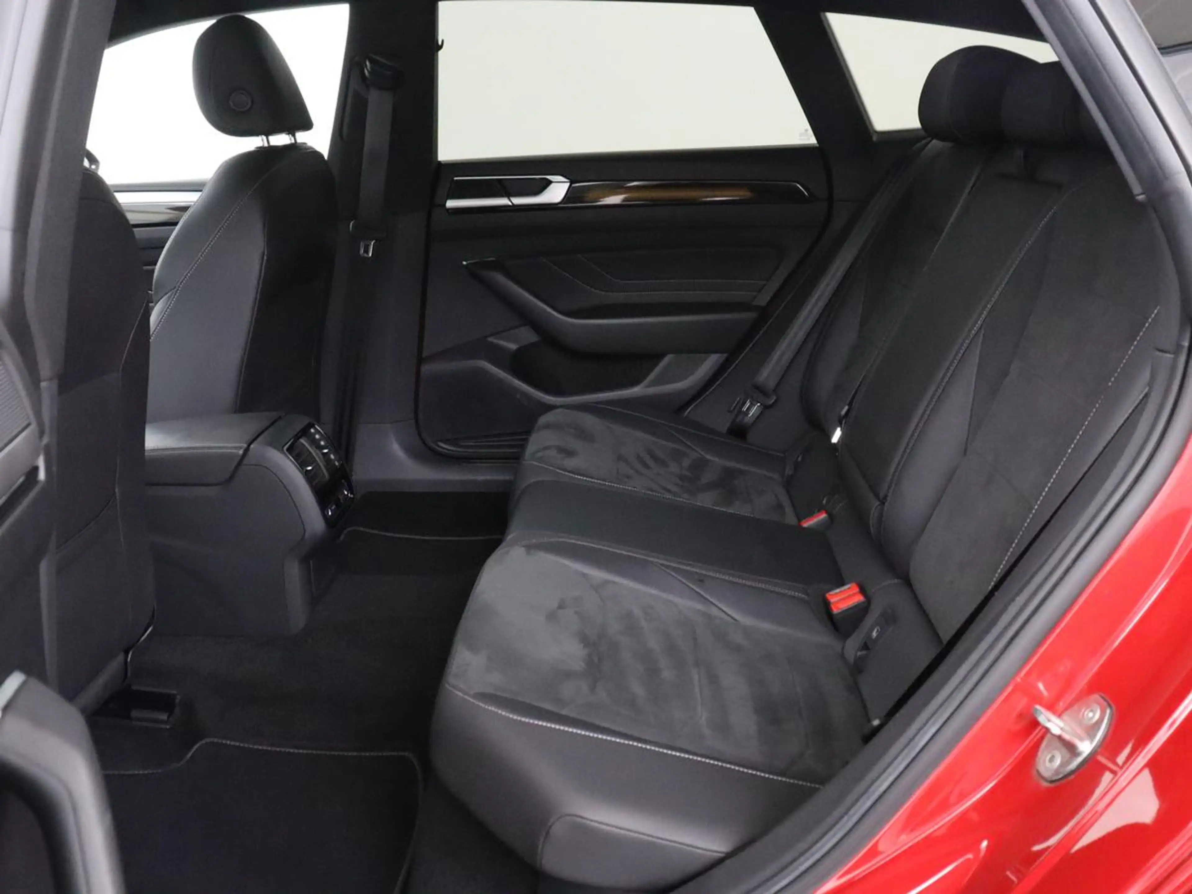 Volkswagen Arteon Shooting Brake 1.4 TSI eHybrid R-Line Business+ | — photo 8