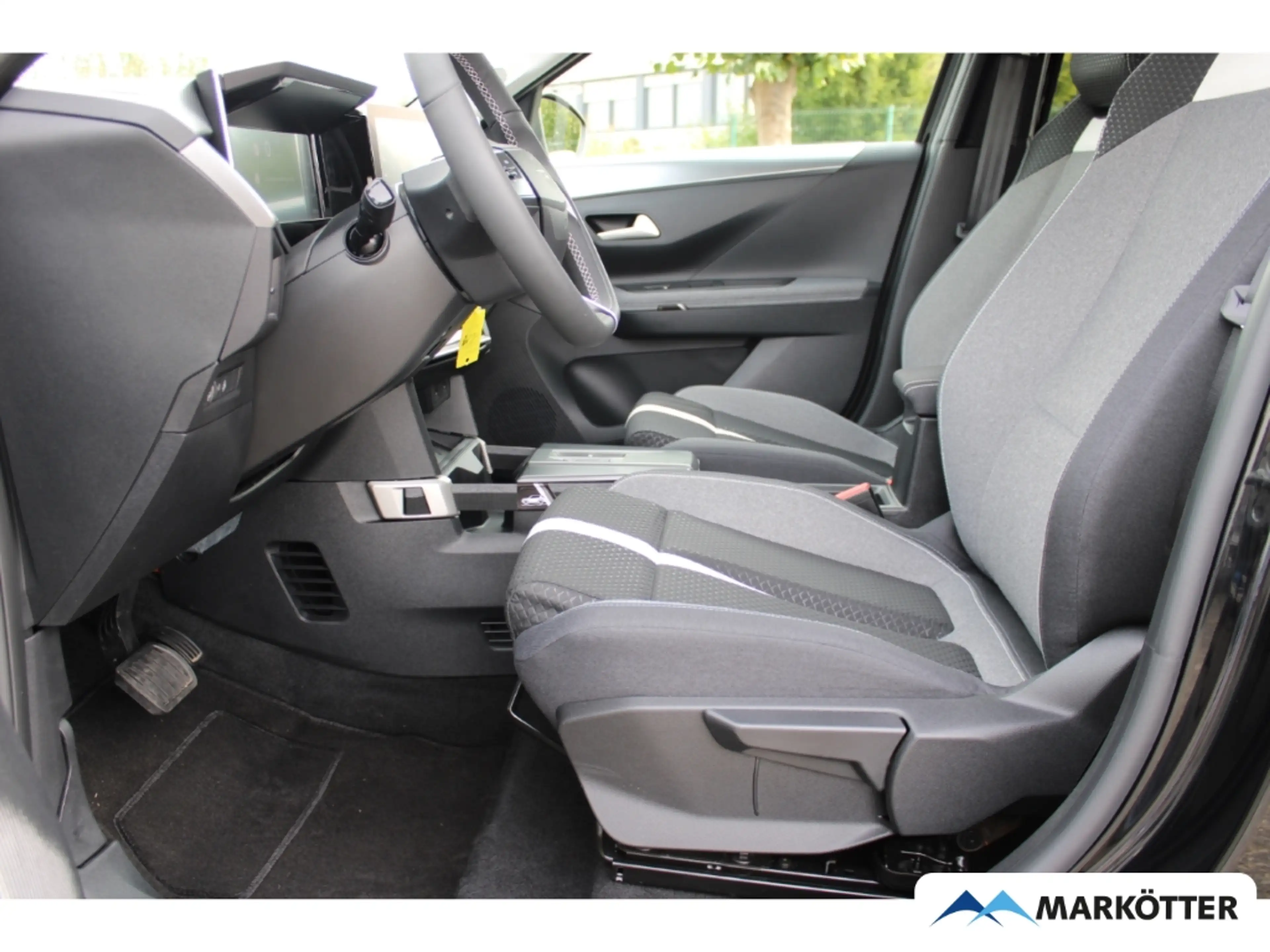 Opel Frontera Electric GS 83 kW PDC/NAVI/SHZ/11kW — photo 10