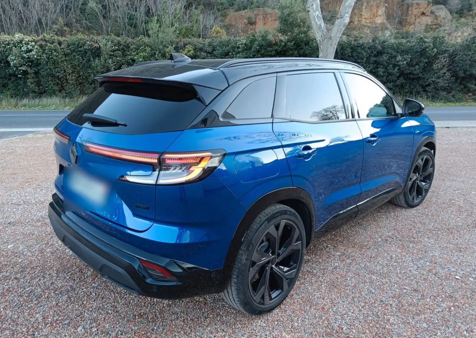 Renault Austral E-TECH HYBRID 200 ICONIC ESPRIT ALPINE Bleu - 2