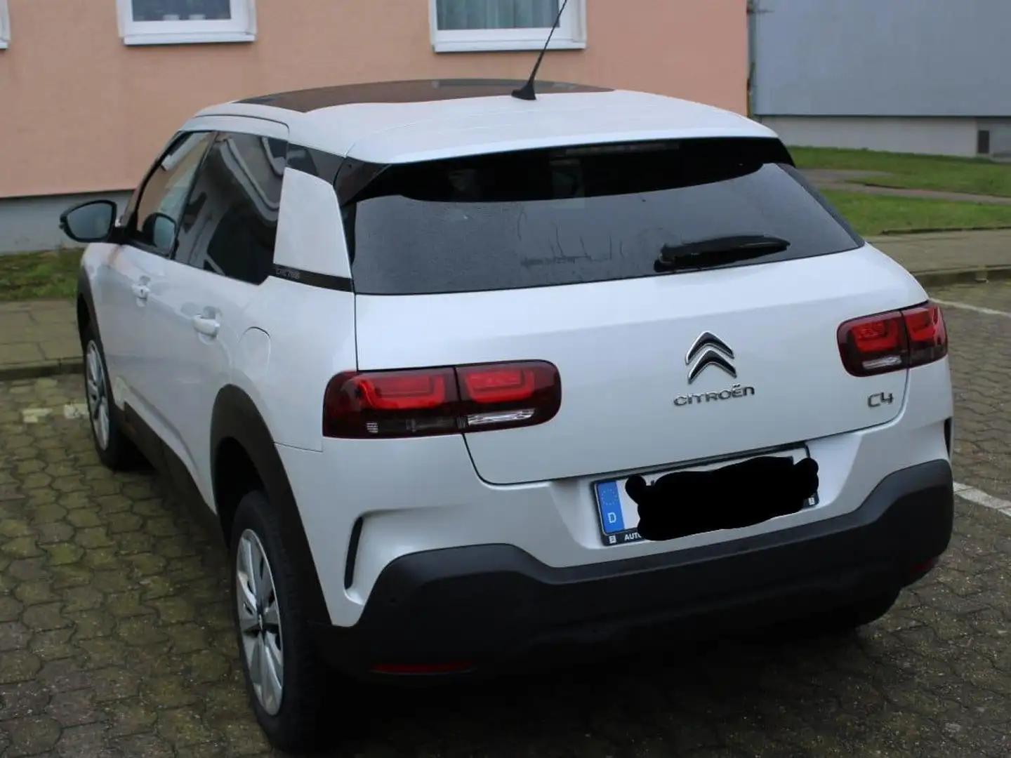 Citroen C4 Cactus BlueHDi 100 Stop&Start Shine Weiß - 2
