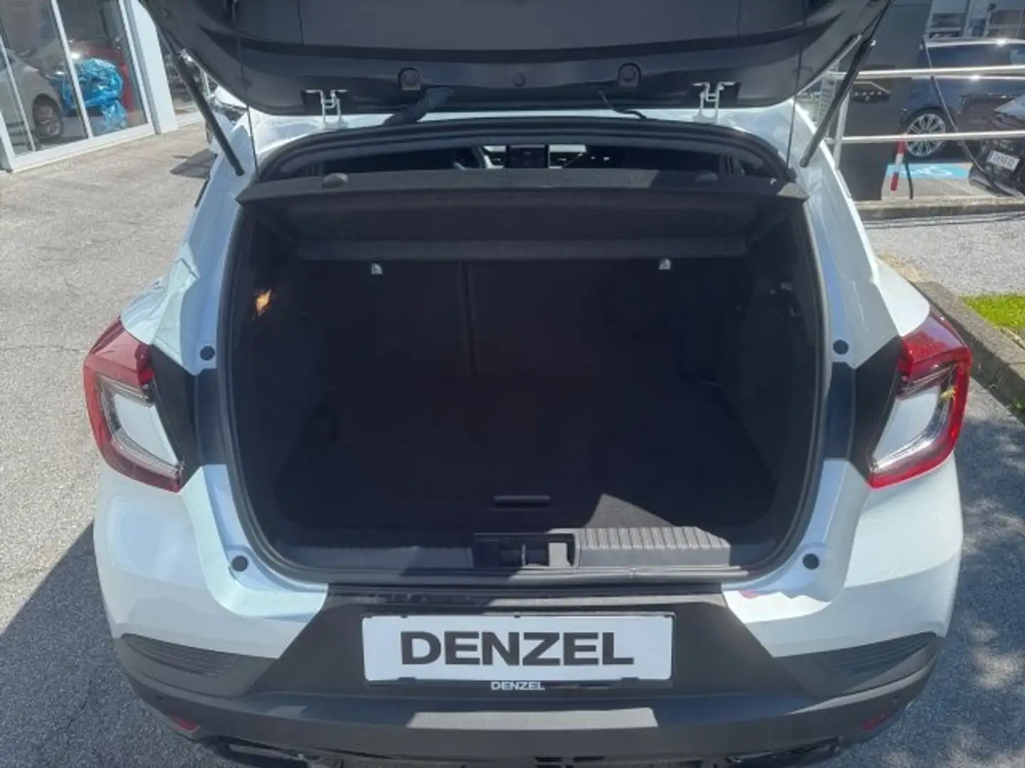 Mitsubishi ASX 1,3 Petrol Invite S+C 23 Bianco - 2