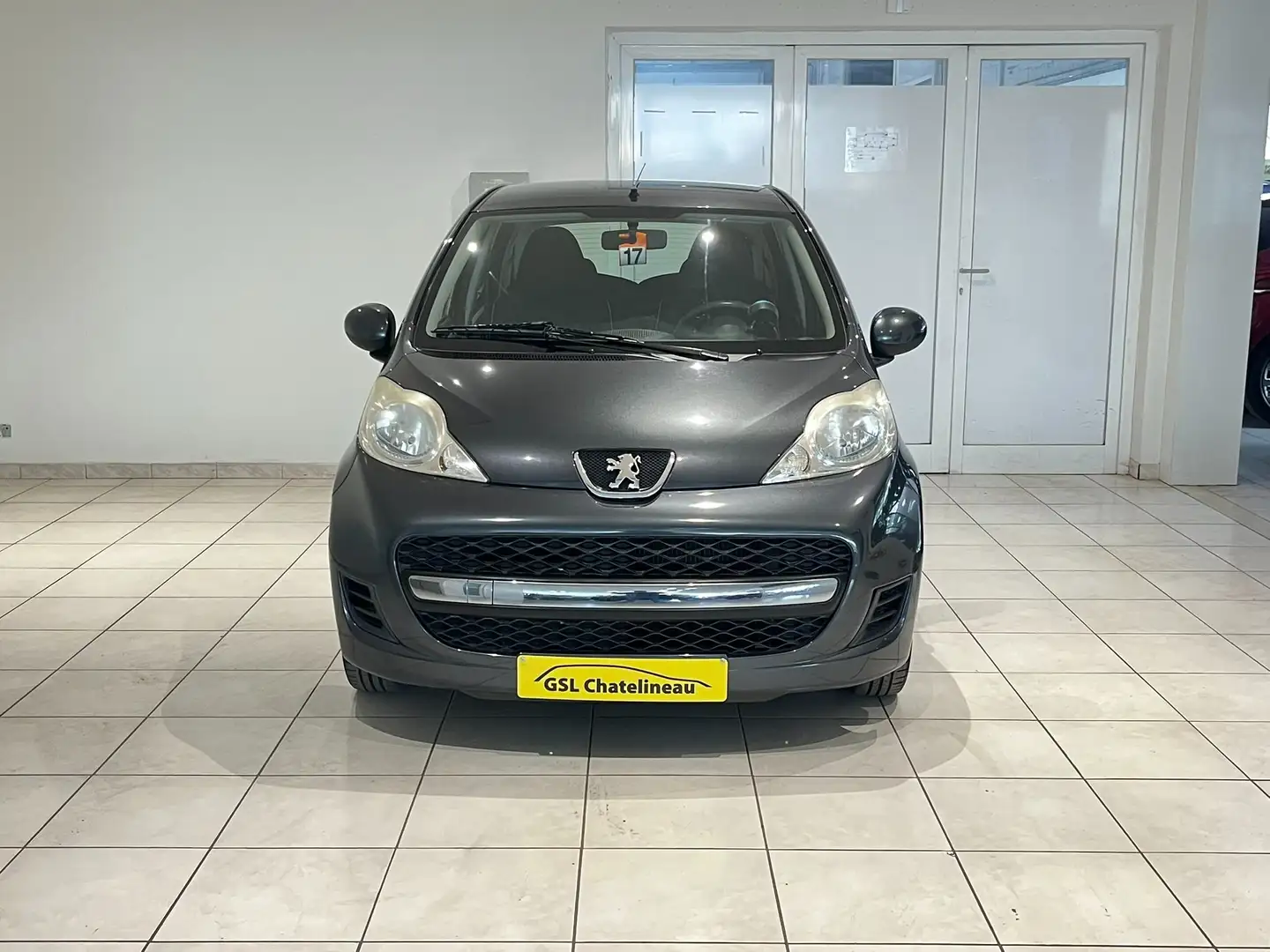 Peugeot 107 1.0i 68cv 5 portes 39.519 km ! Garantie 1 an Gris Gris - 2