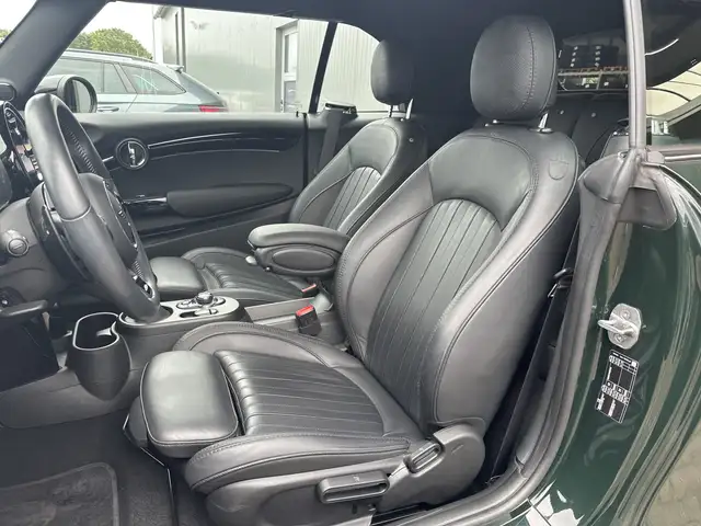 Mini Cooper view 14