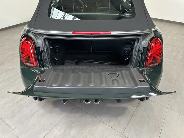 Mini Cooper view 10