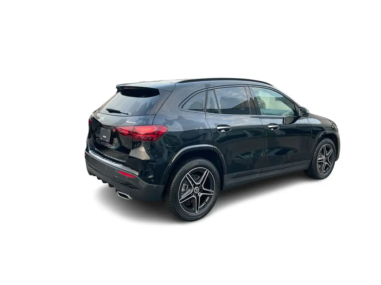 Mercedes-Benz GLA снимка Mercedes-Benz GLA
