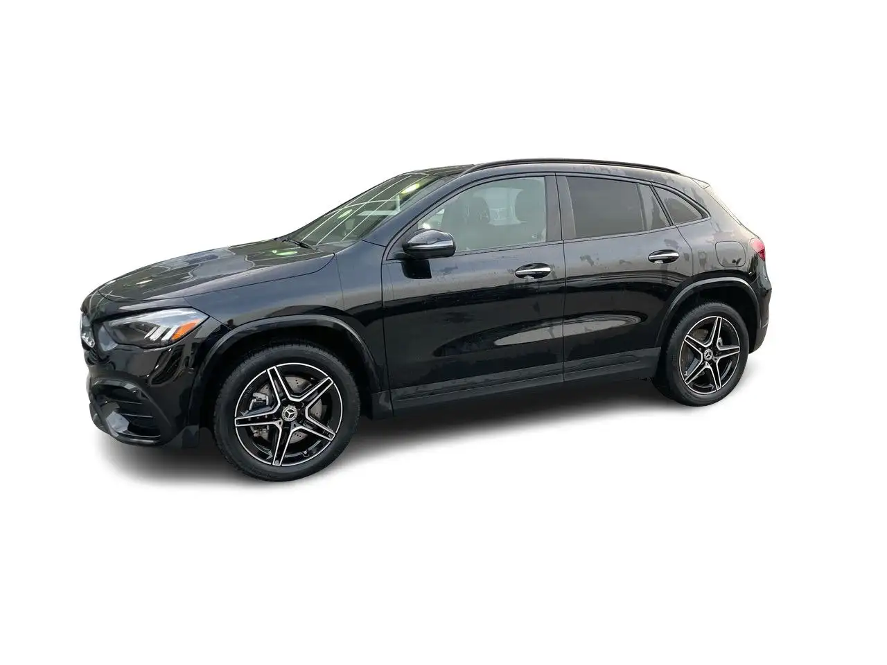 Mercedes-Benz GLA снимка Mercedes-Benz GLA